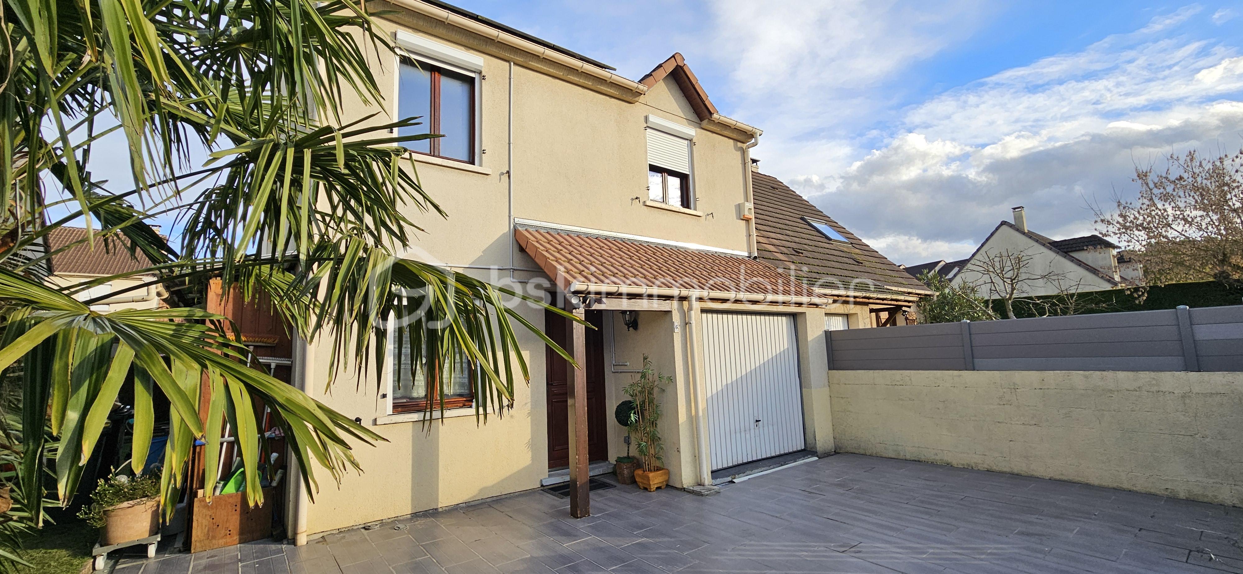 Maison de 100 m² - Facade 2.jpg B.jpg