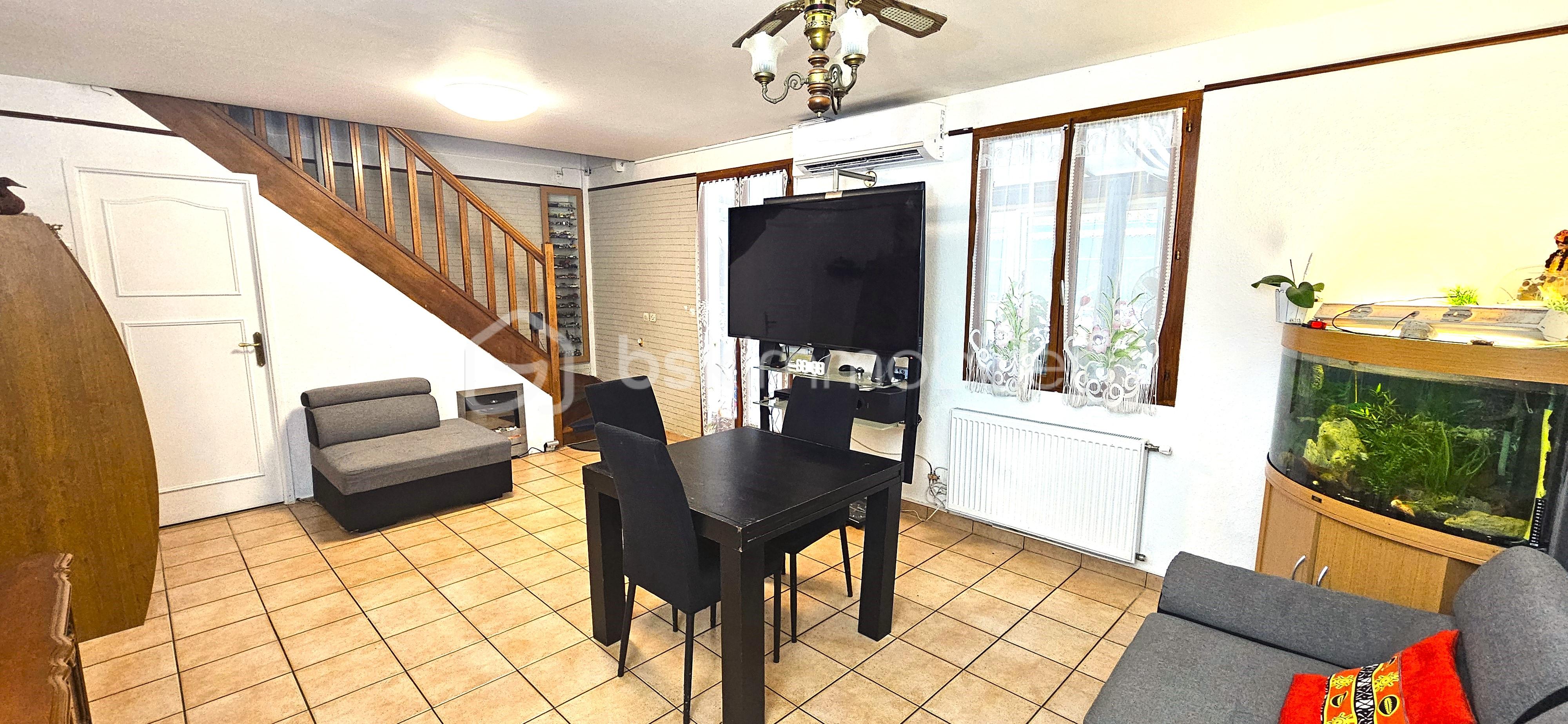 Maison de 100 m² - Salon 3.jpg