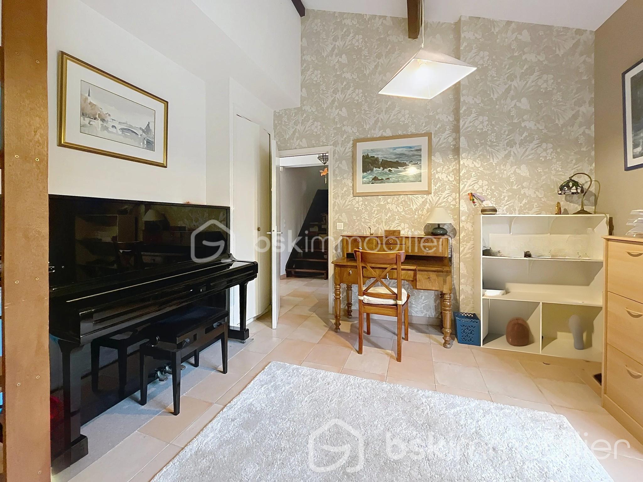 Maison d architecte de 143 m² - bureau rdc.jpeg