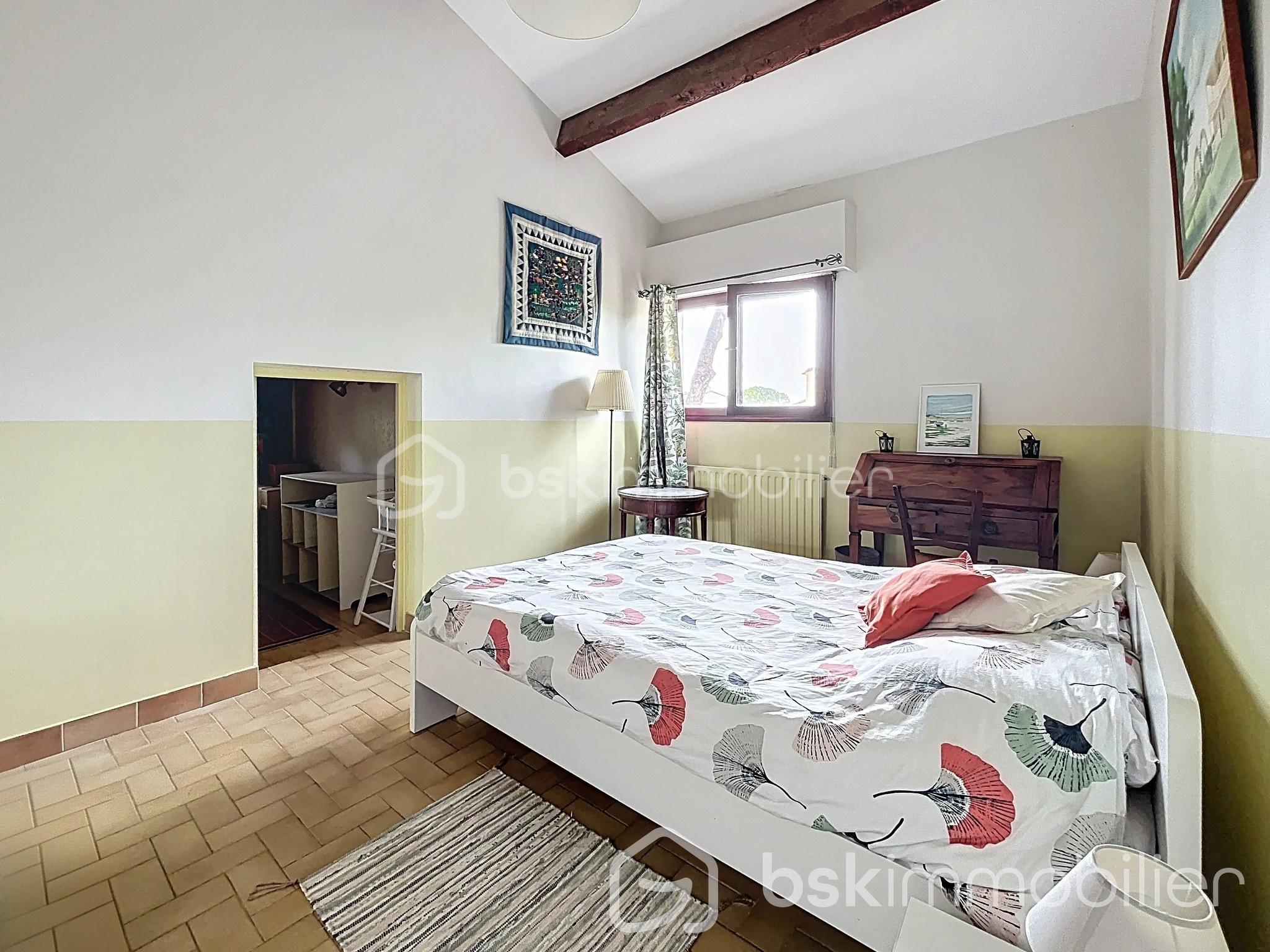 Maison d architecte de 143 m² - chambre2 étage.jpeg