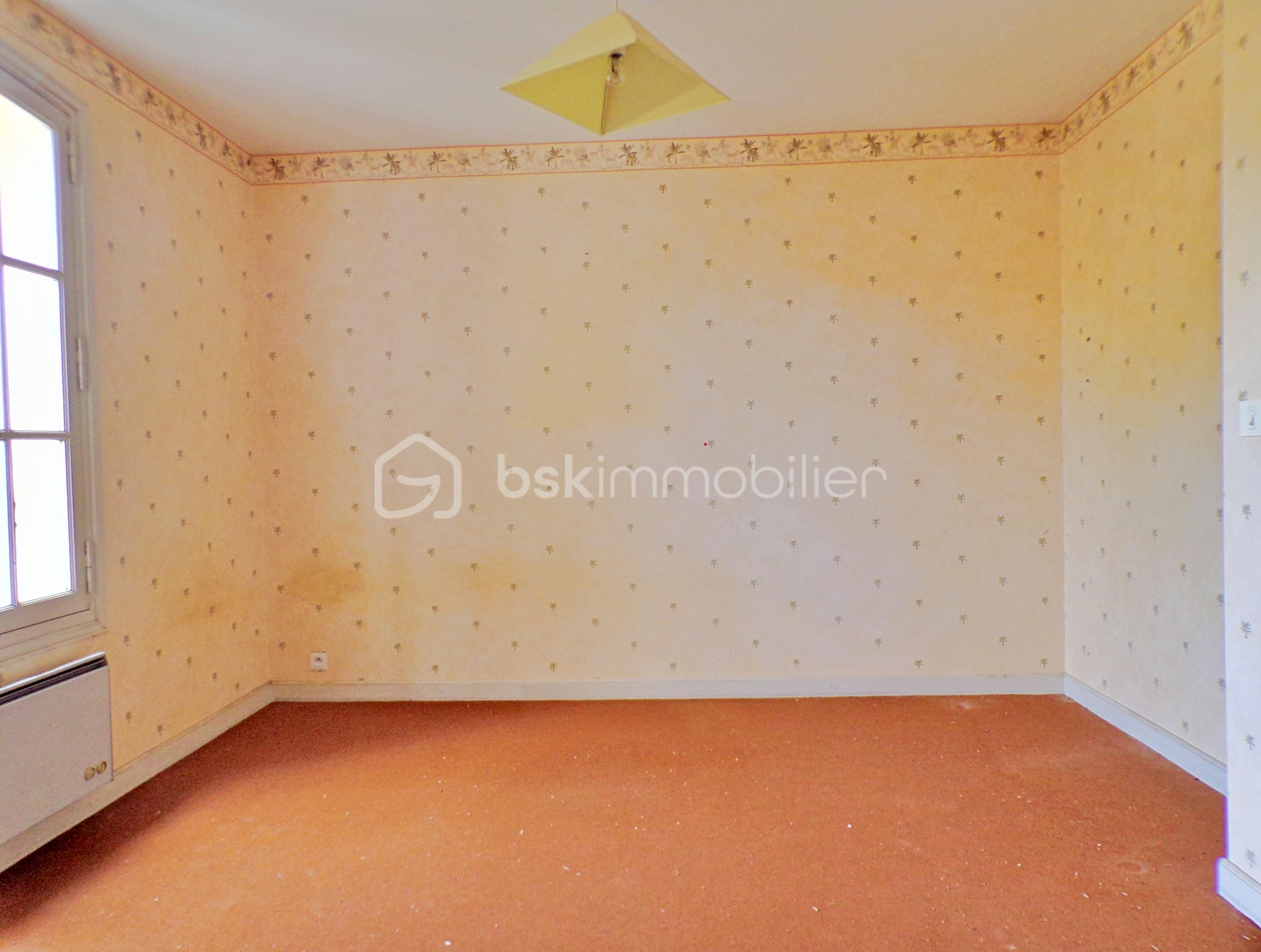 Maison traditionnelle de 197 m² - Chambre 1.JPG