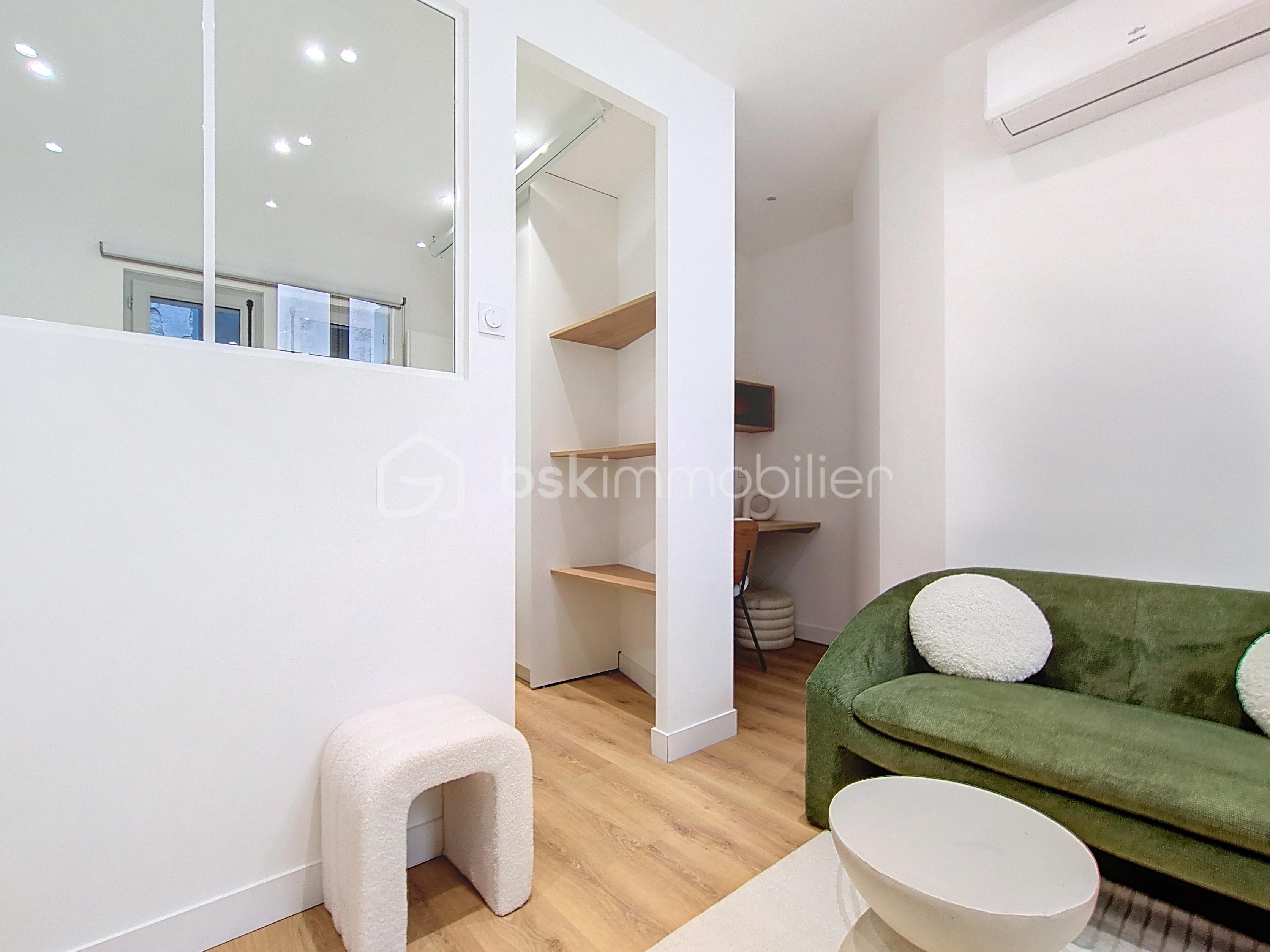 Appartement de 25 m² - espace bureau  2.jpeg