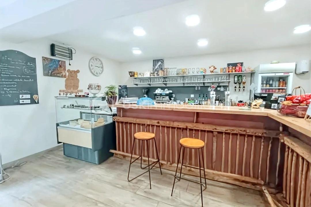 Maison de 235 m² - hoqi-2aa6dca856854dfca4eccf2a9aa73152.jpg