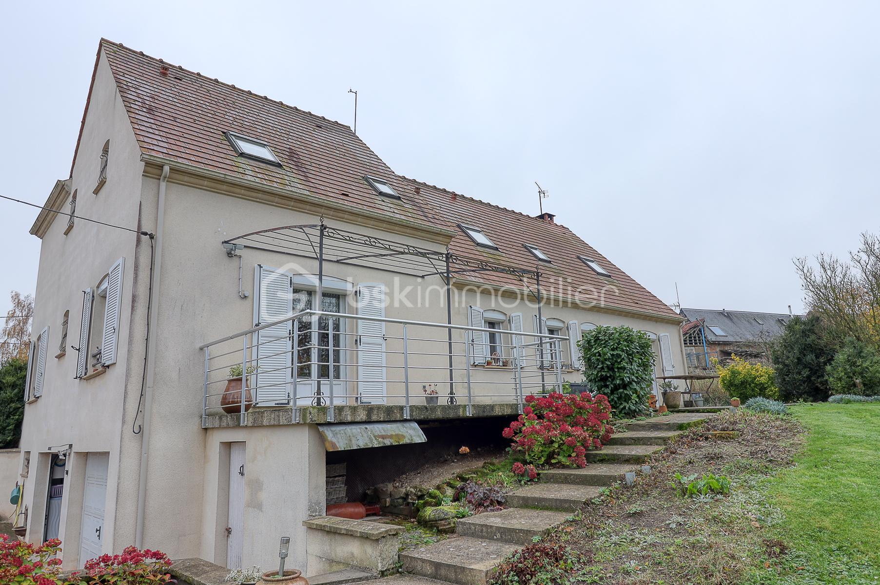 Maison traditionnelle de 193 m² - 29.jpg