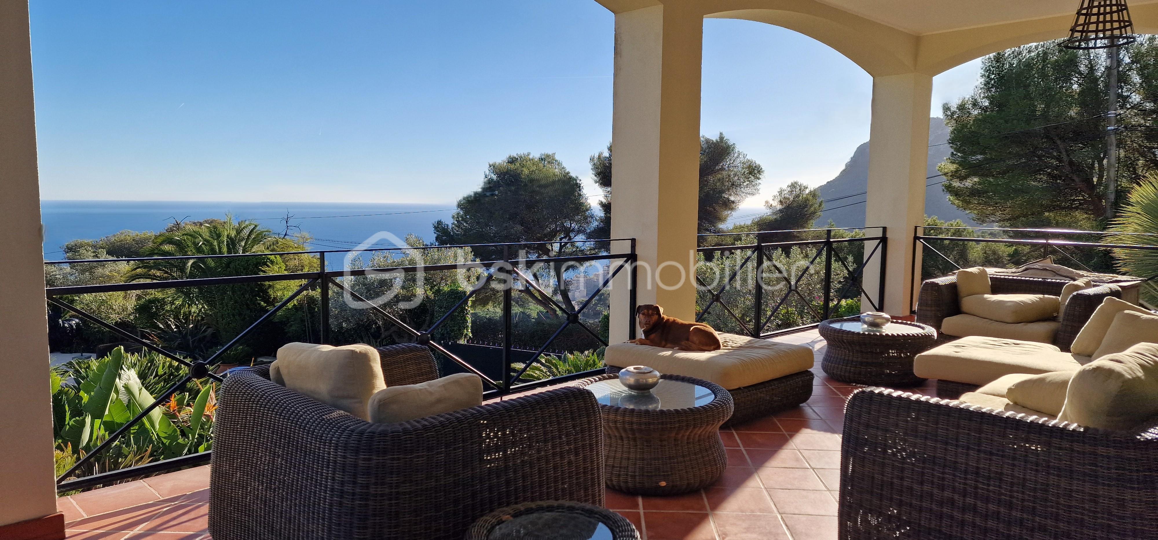 Maison traditionnelle de 241,69 m² - 20251118_144935.jpg