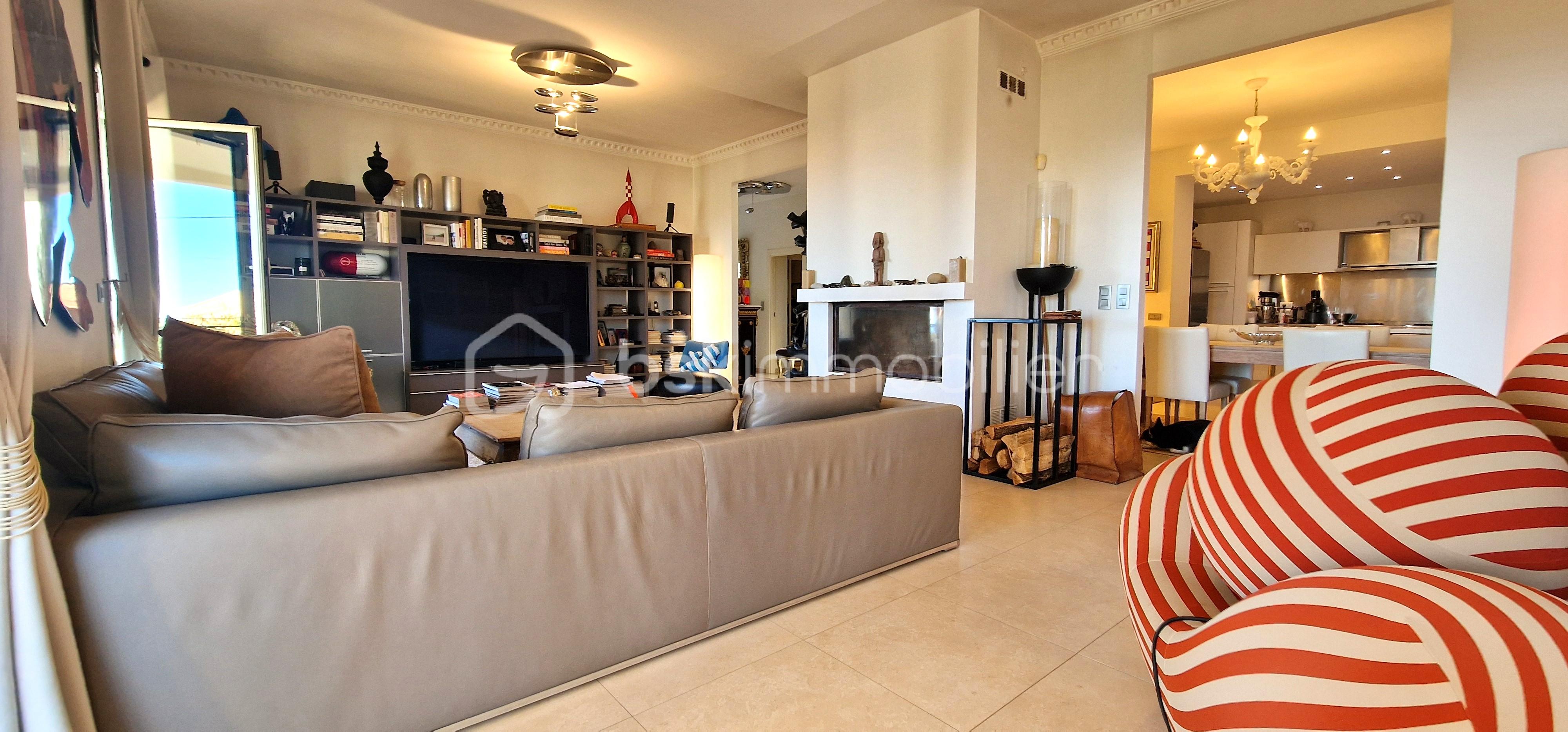 Maison traditionnelle de 241,69 m² - 20251118_150806.jpg