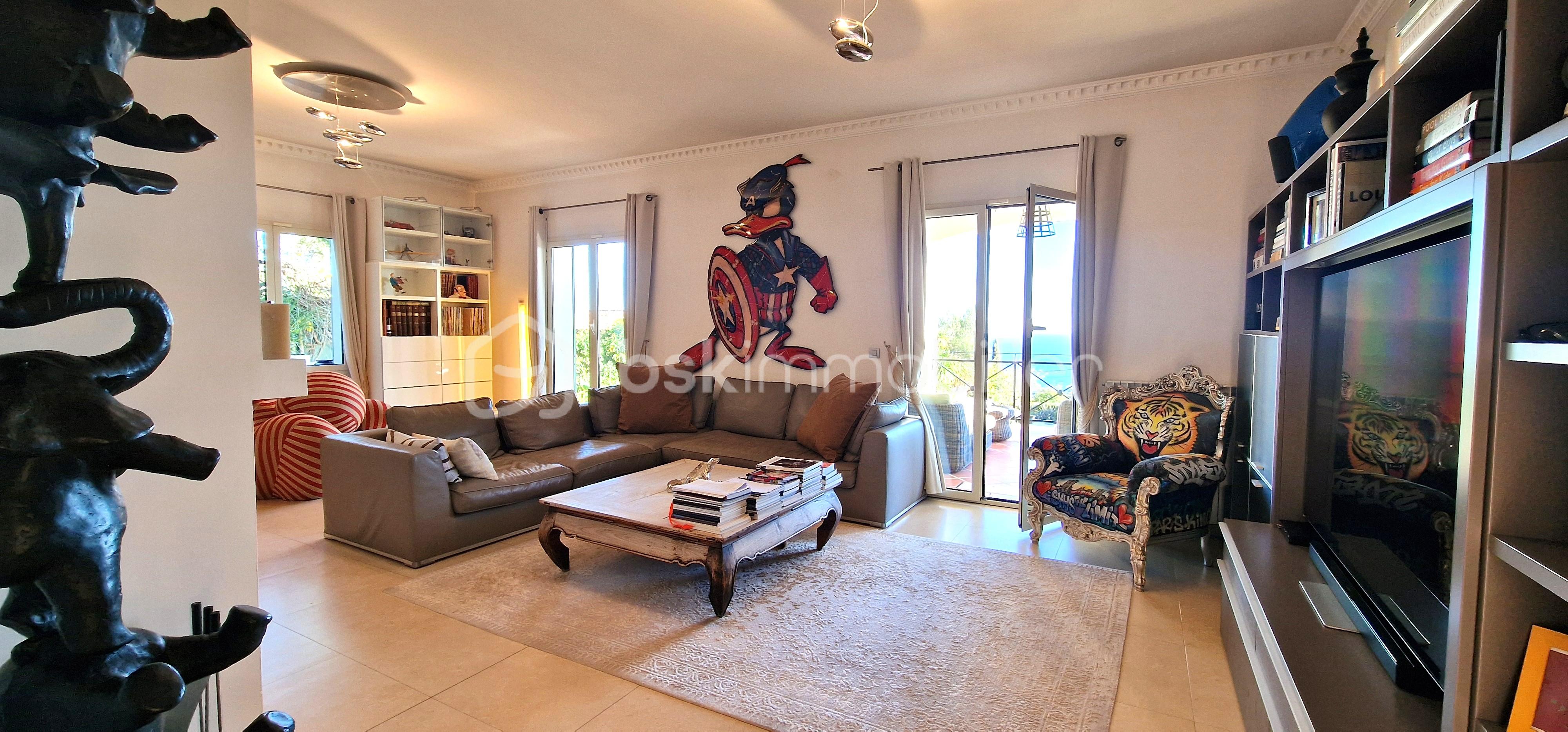 Maison traditionnelle de 241,69 m² - 20251118_150707.jpg