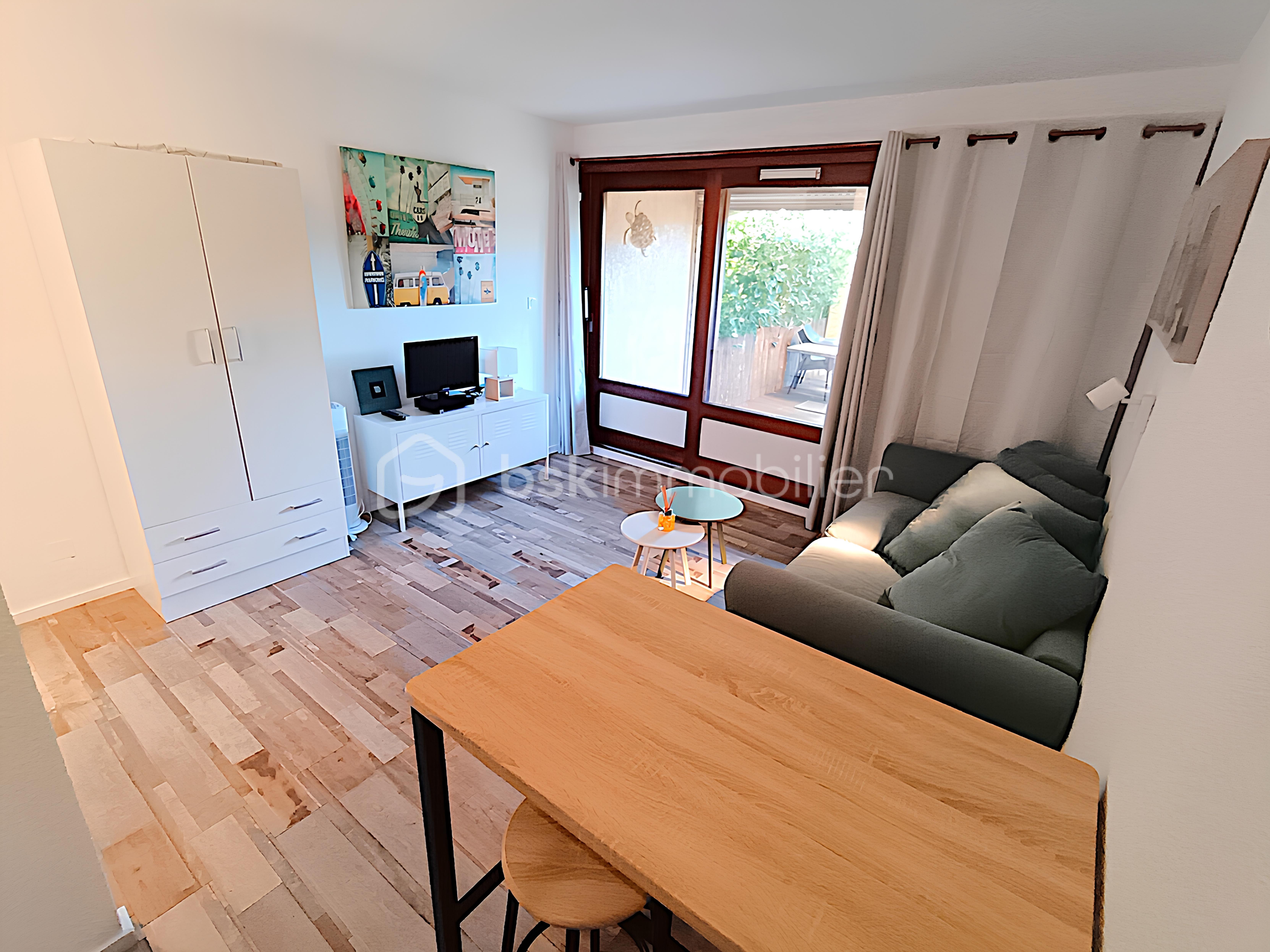 Appartement de 23 m² - 3 Séjour 2.jpg