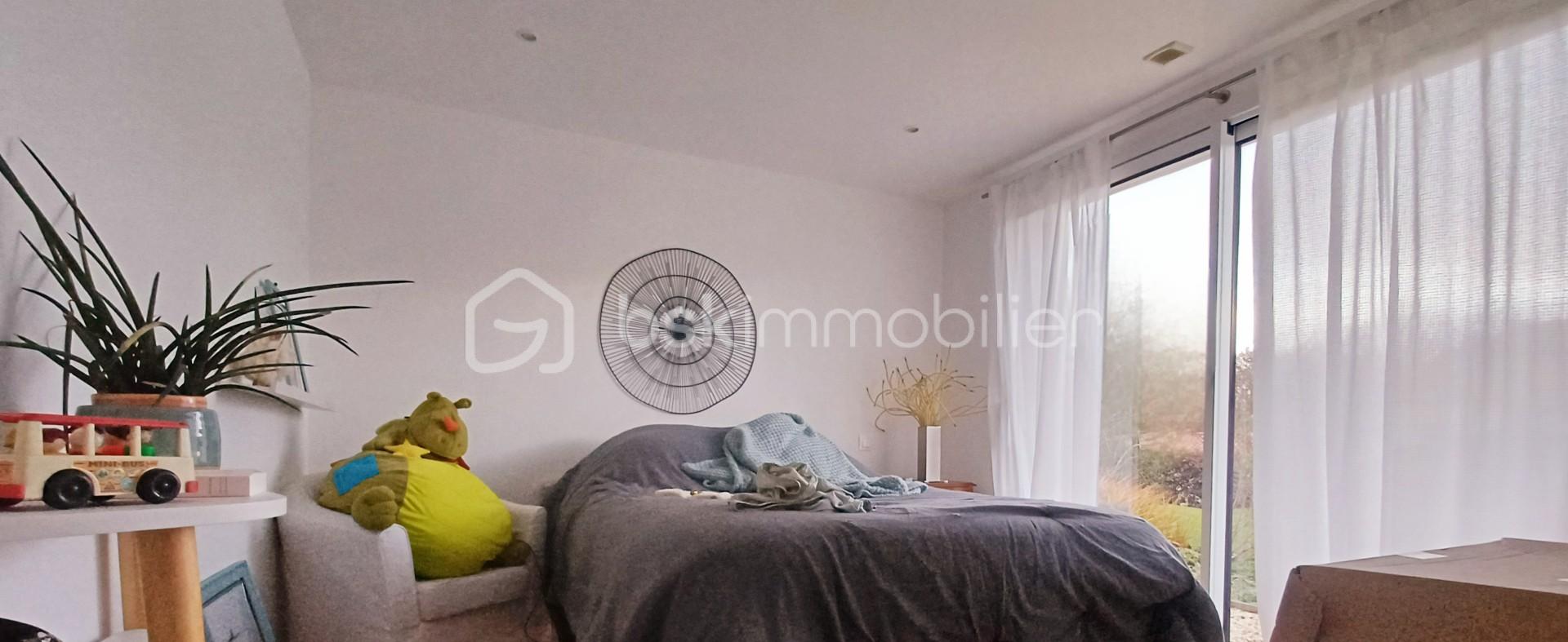 Maison de 120 m² - 6be38fd8-59f5-4492-991e-bc0e0385ccd9.jpg