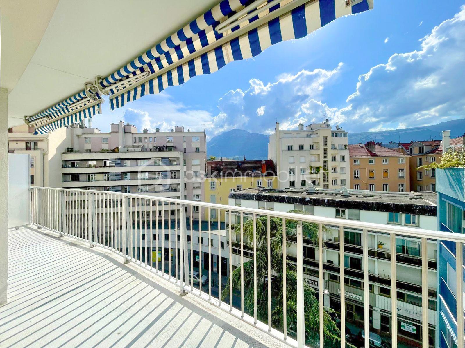 Appartement de 134 m² - 01906d51-f565-427b-bdb8-50a74e091dc9.JPG