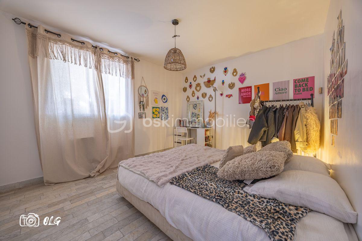 Maison de 152 m² - IMG-20251106-WA0015.jpg