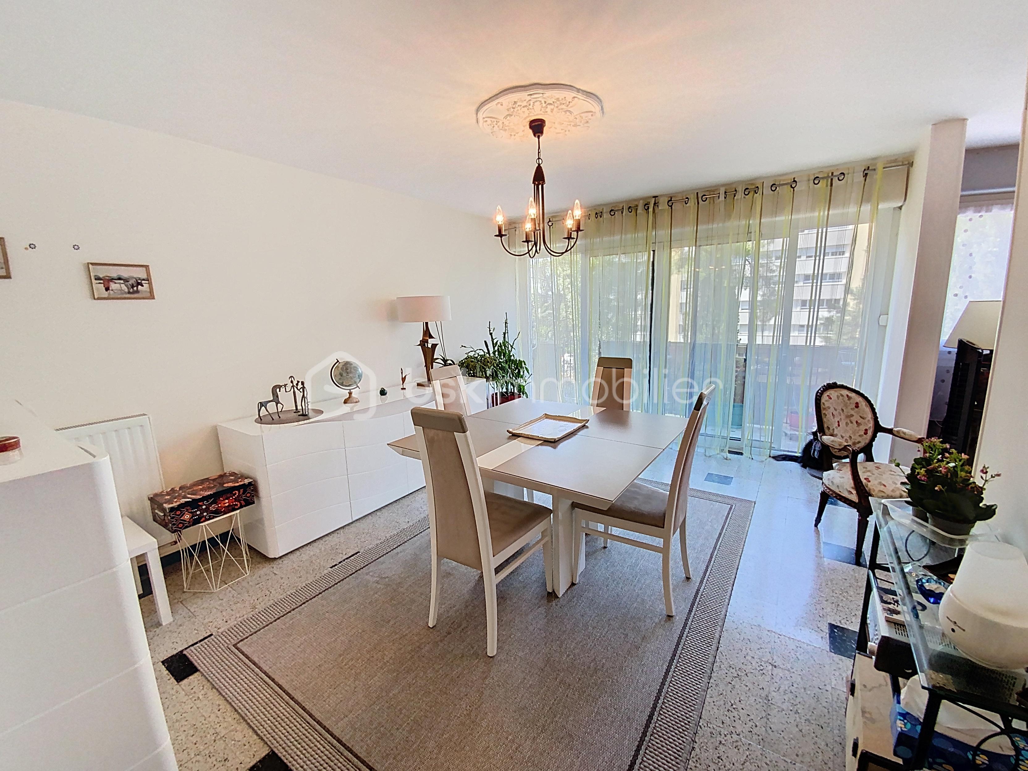 Appartement de 73,84 m² - Séjour1.jpg