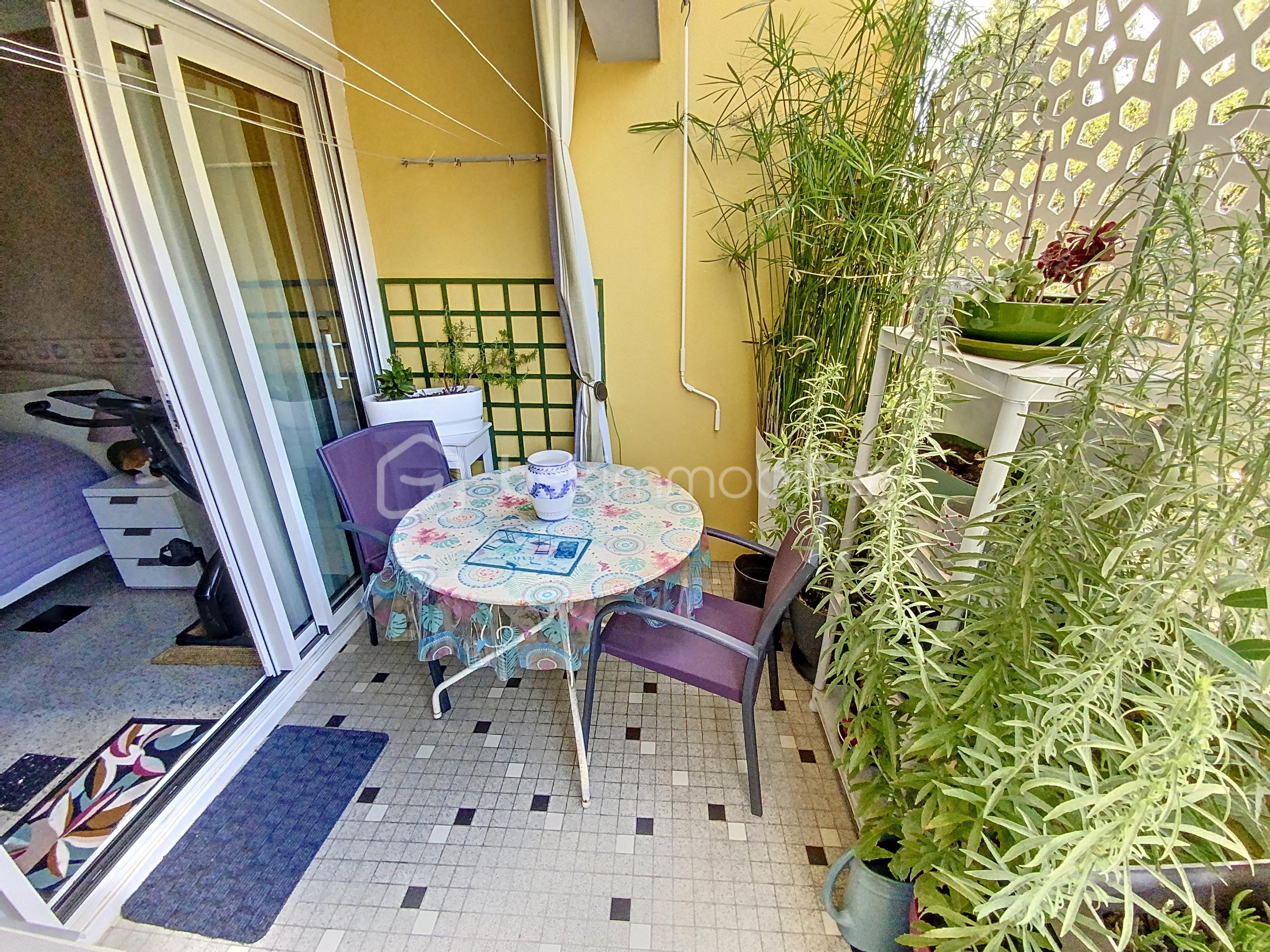 Appartement de 73,84 m² - Terrasse1.jpg
