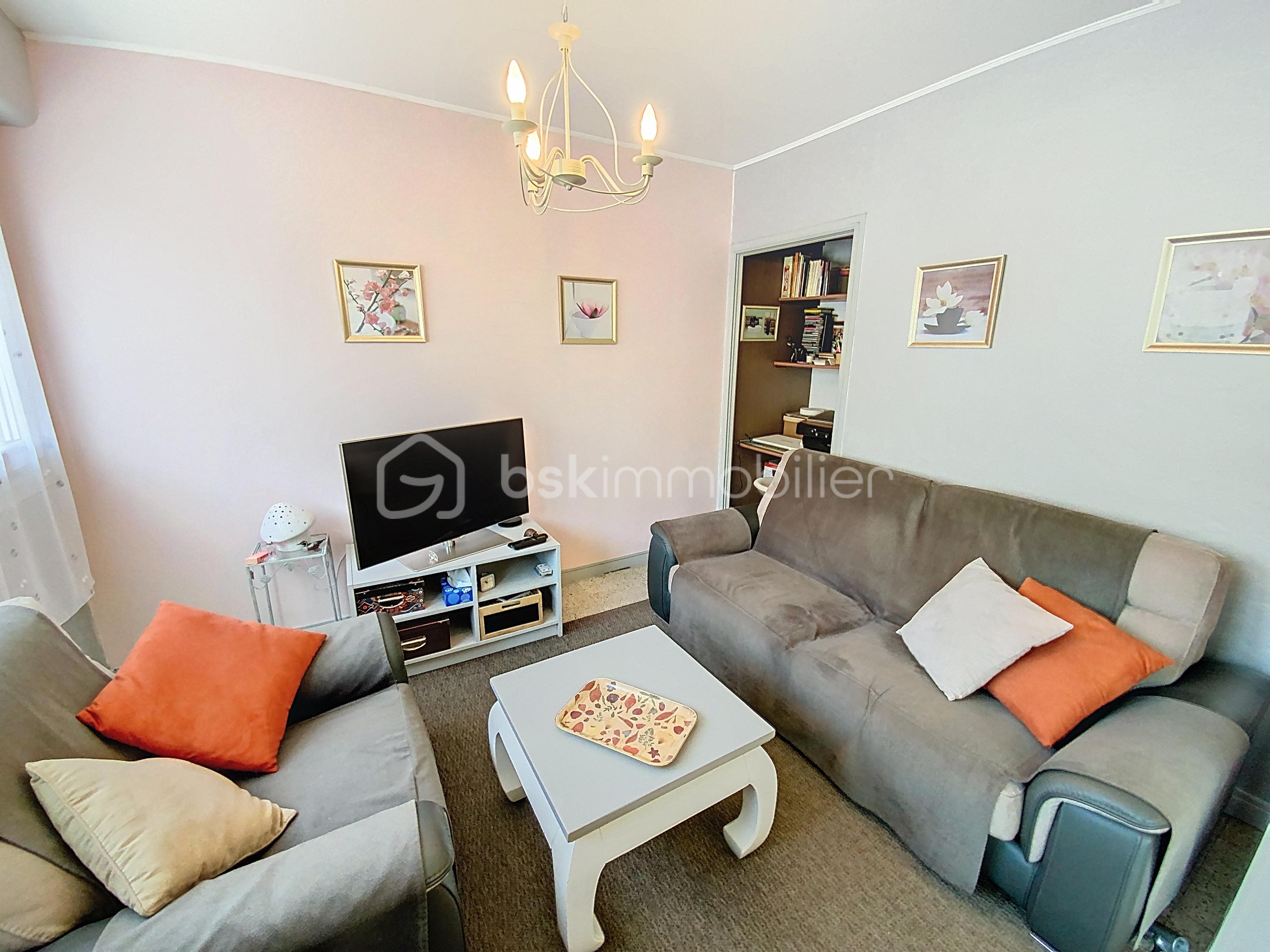 Appartement de 73,84 m² - Salon3.jpg