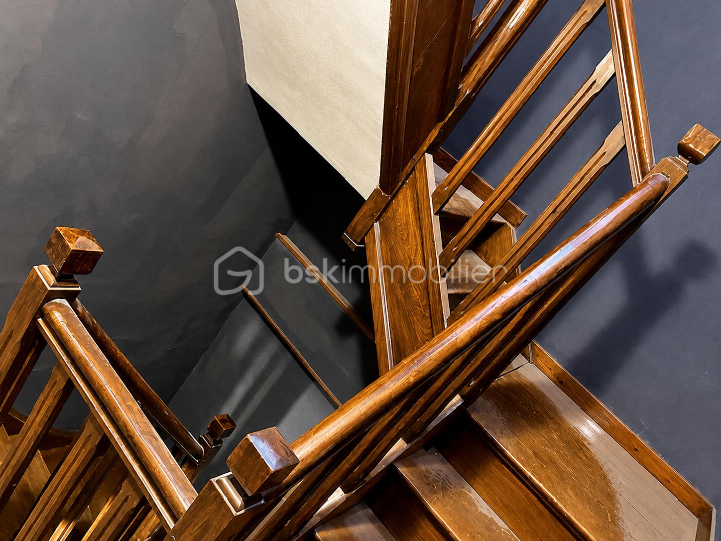 buret STUDIO escalier 1.png