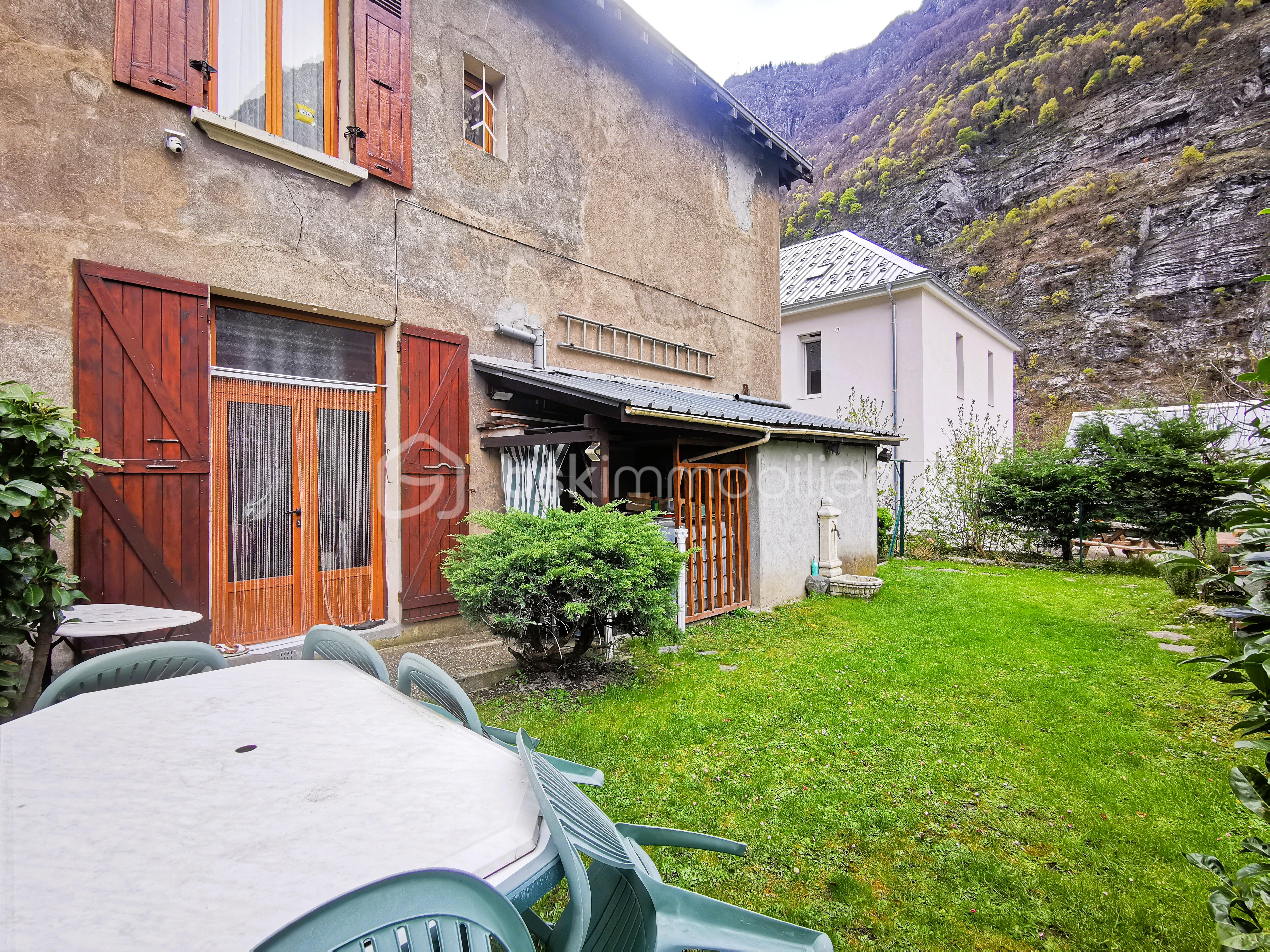 MAISON LIVET ET GAVET STEPHANIE DE ALMEIDA IMMOBILIER (54).jpg