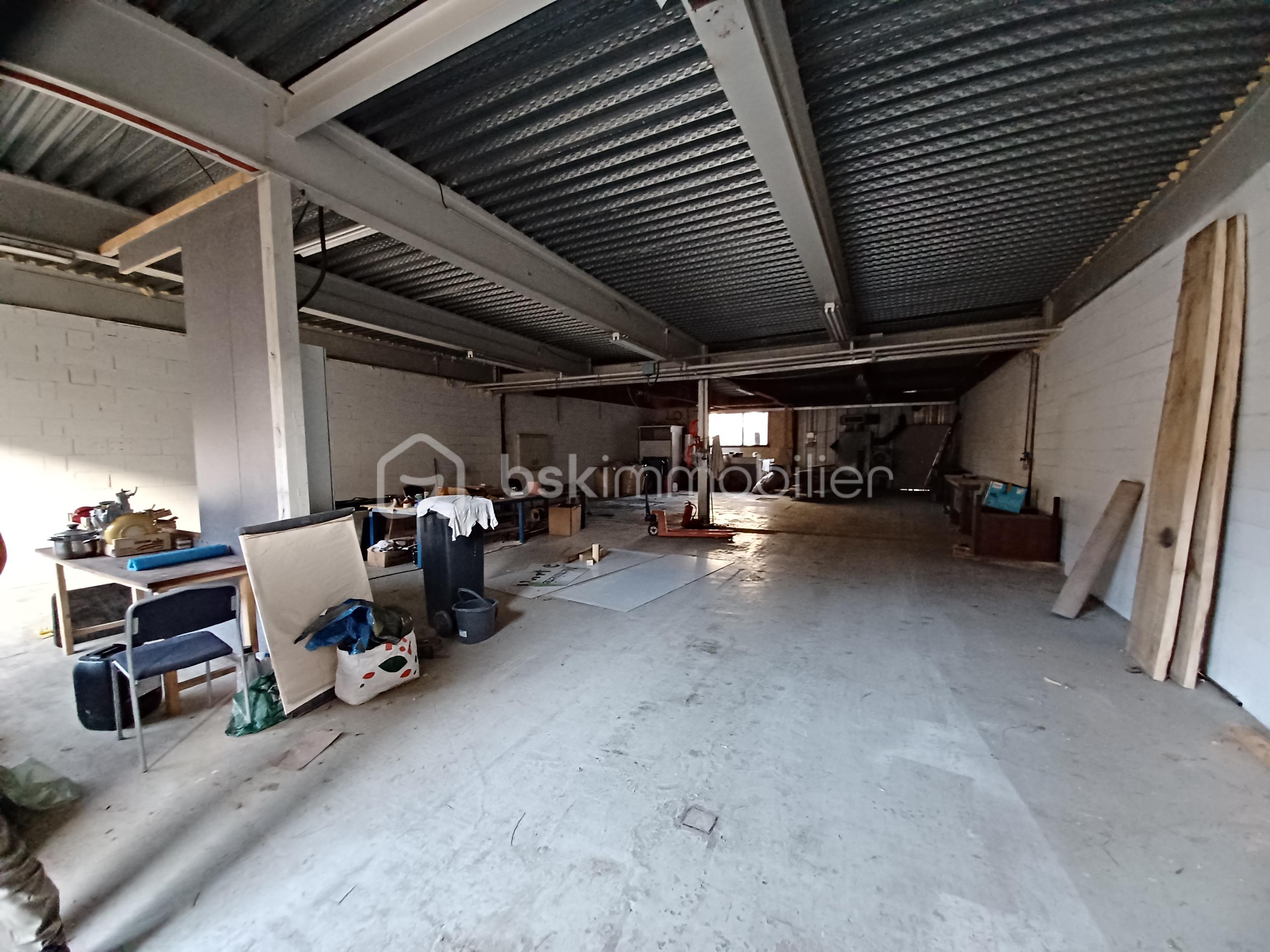 Immeuble de 5 870 m² - 20240105_101718.jpg