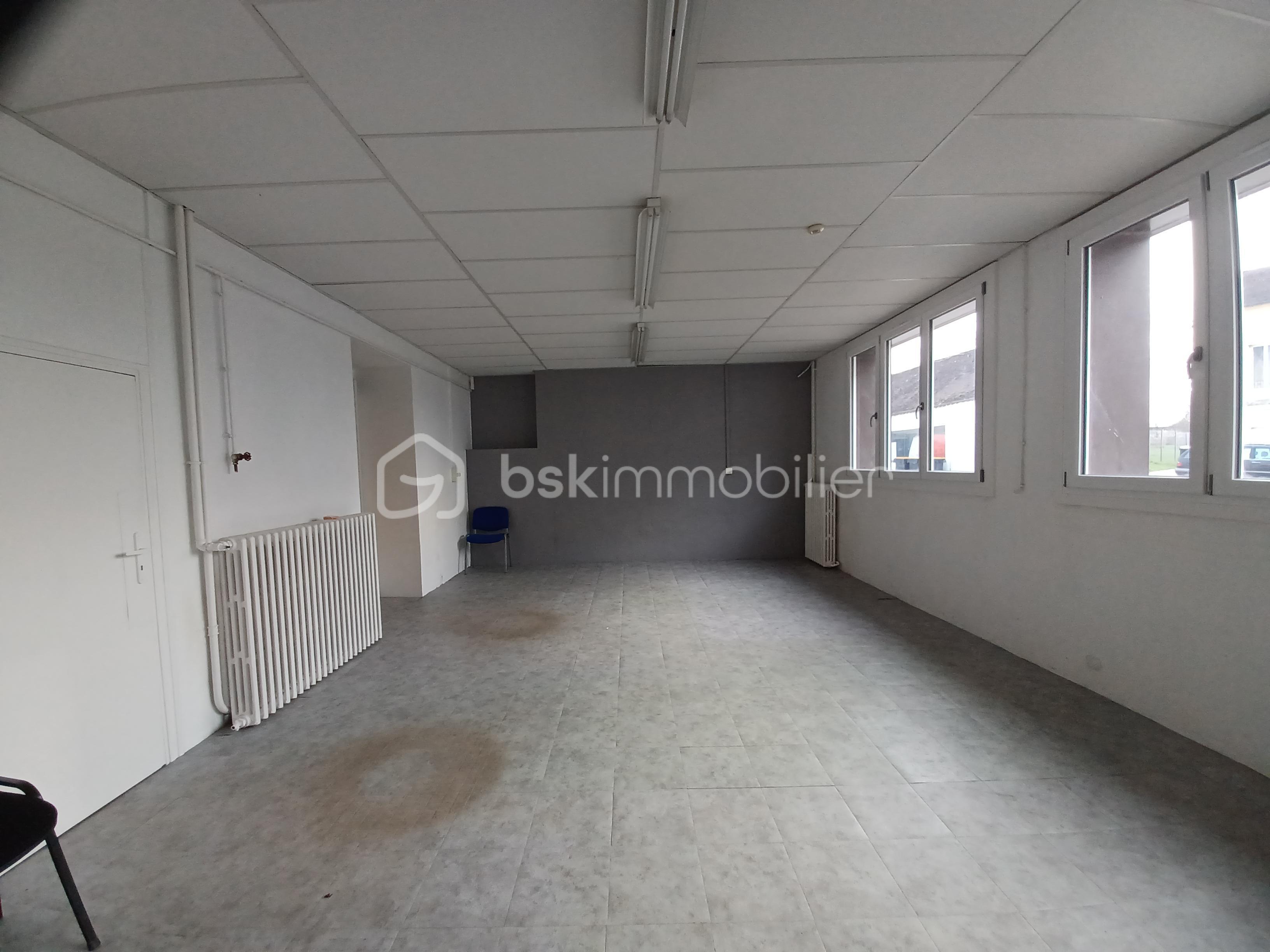 Immeuble de 5 870 m² - 20240109_124735.jpg