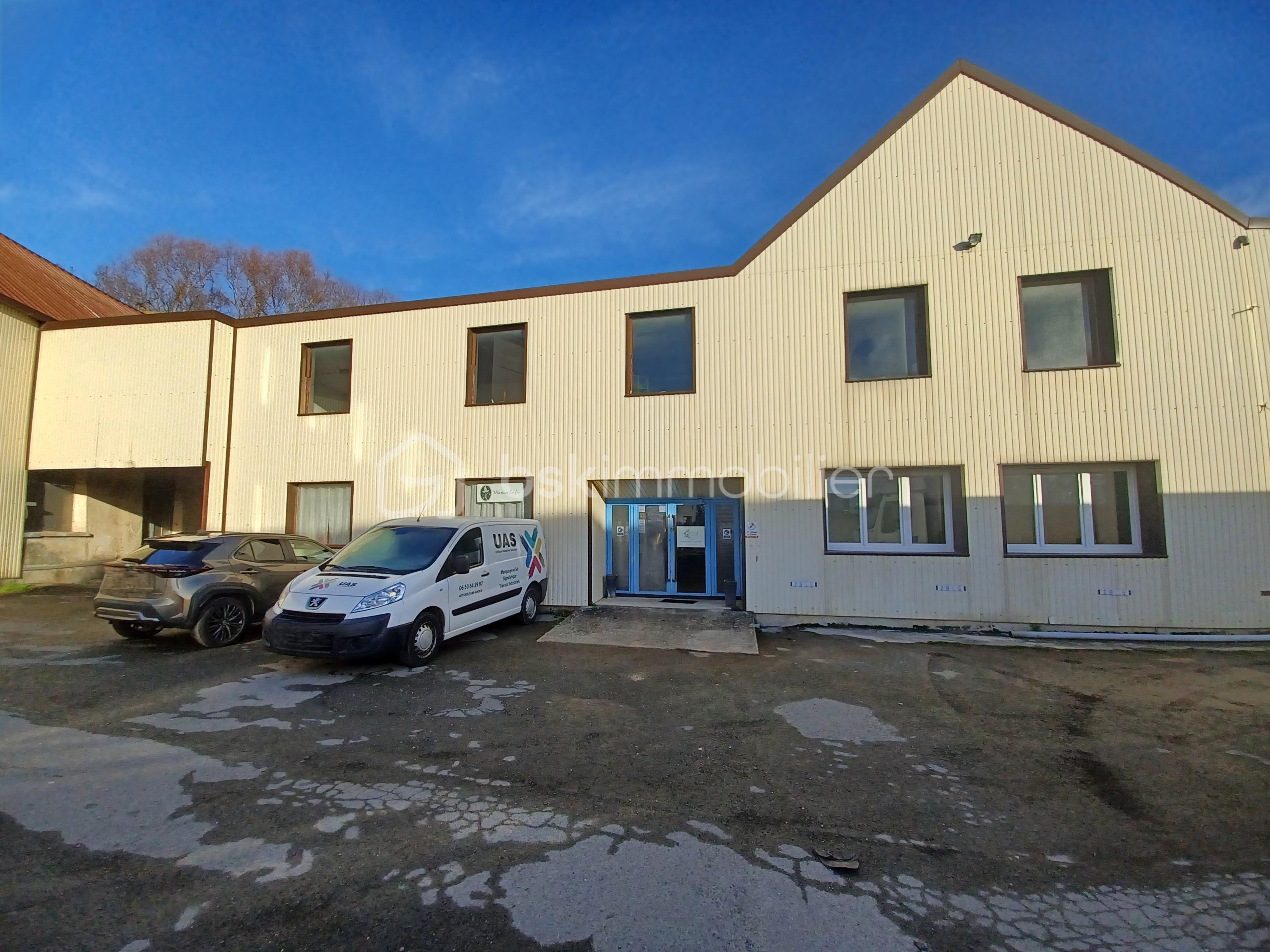 Immeuble de 5 870 m² - MOULIN FACE.jpg