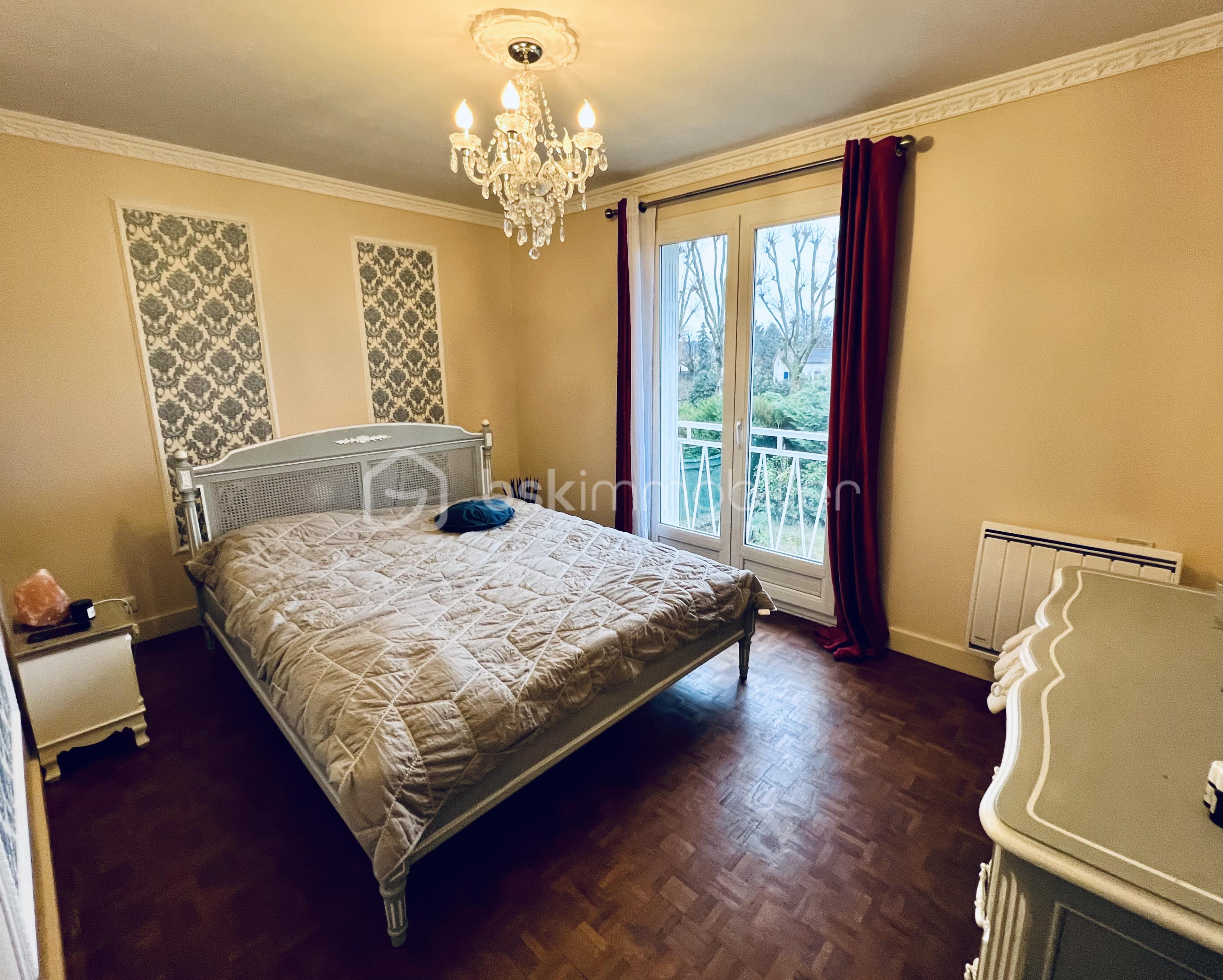 Maison de 120 m² - Photo chambre 2 vf.jpg