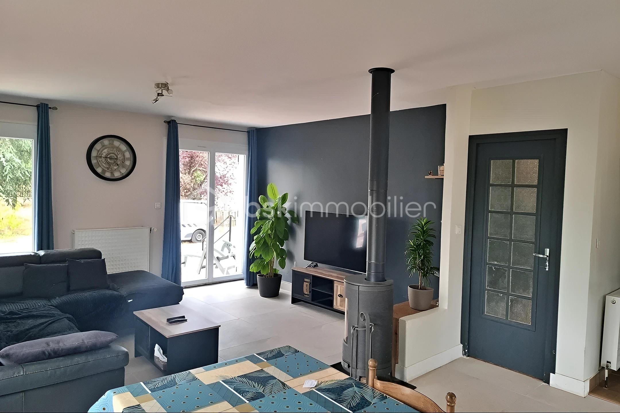 Maison 7 pièces 116 m² · à Truyes · 116 m² · 260 000 €