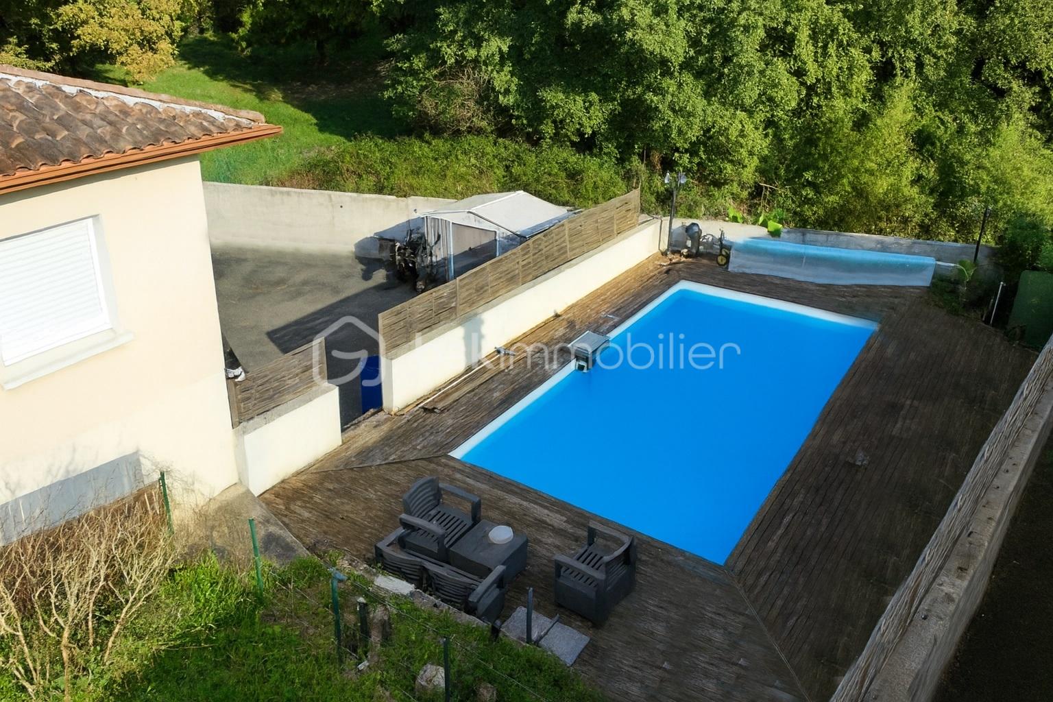 Maison de 102 m² - EXT 1.jpg