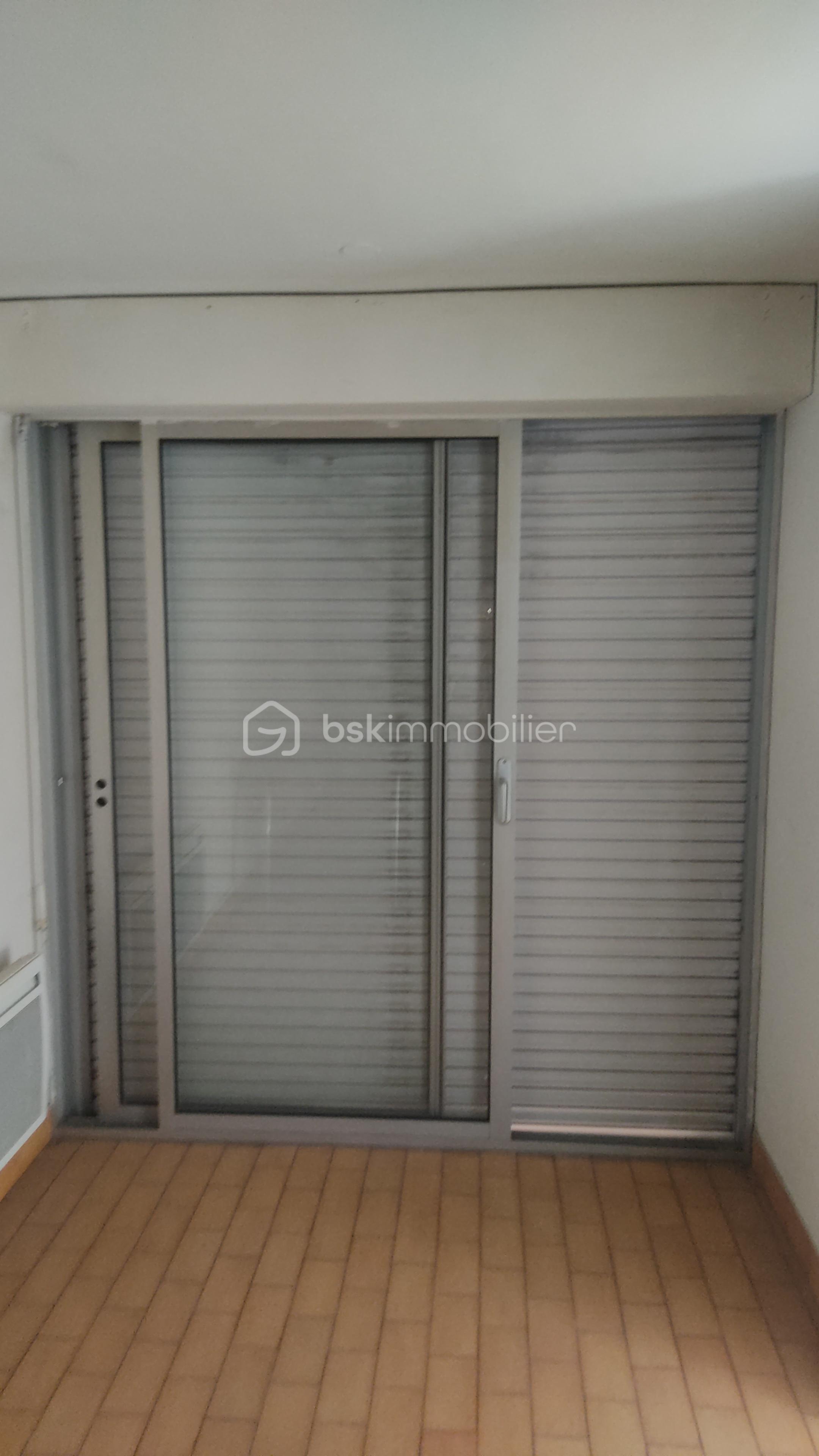Appartement de 25,60 m² - IMG-20260107-WA0013.jpeg