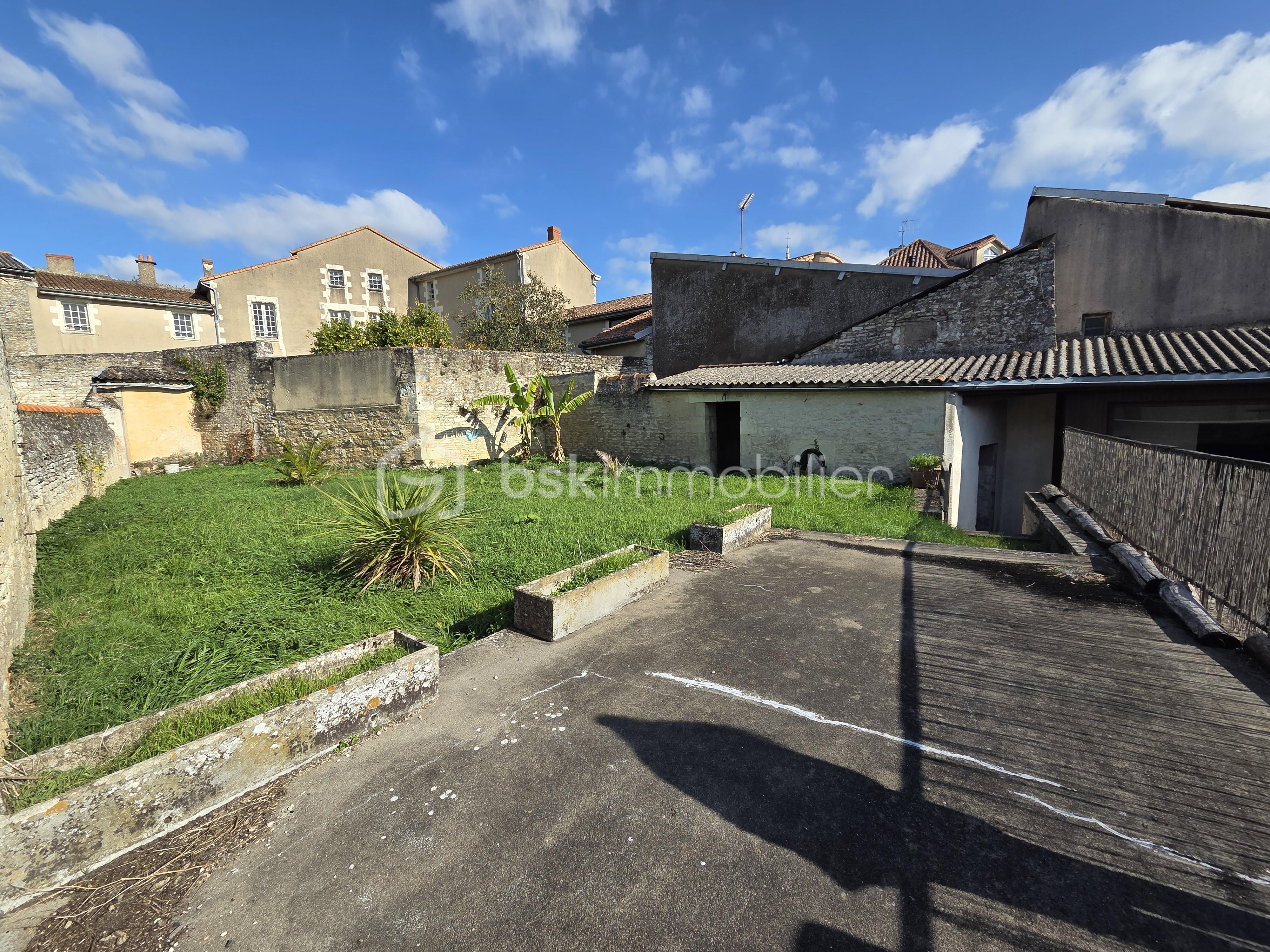 Maison de 145 m² - jardin 2.jpg