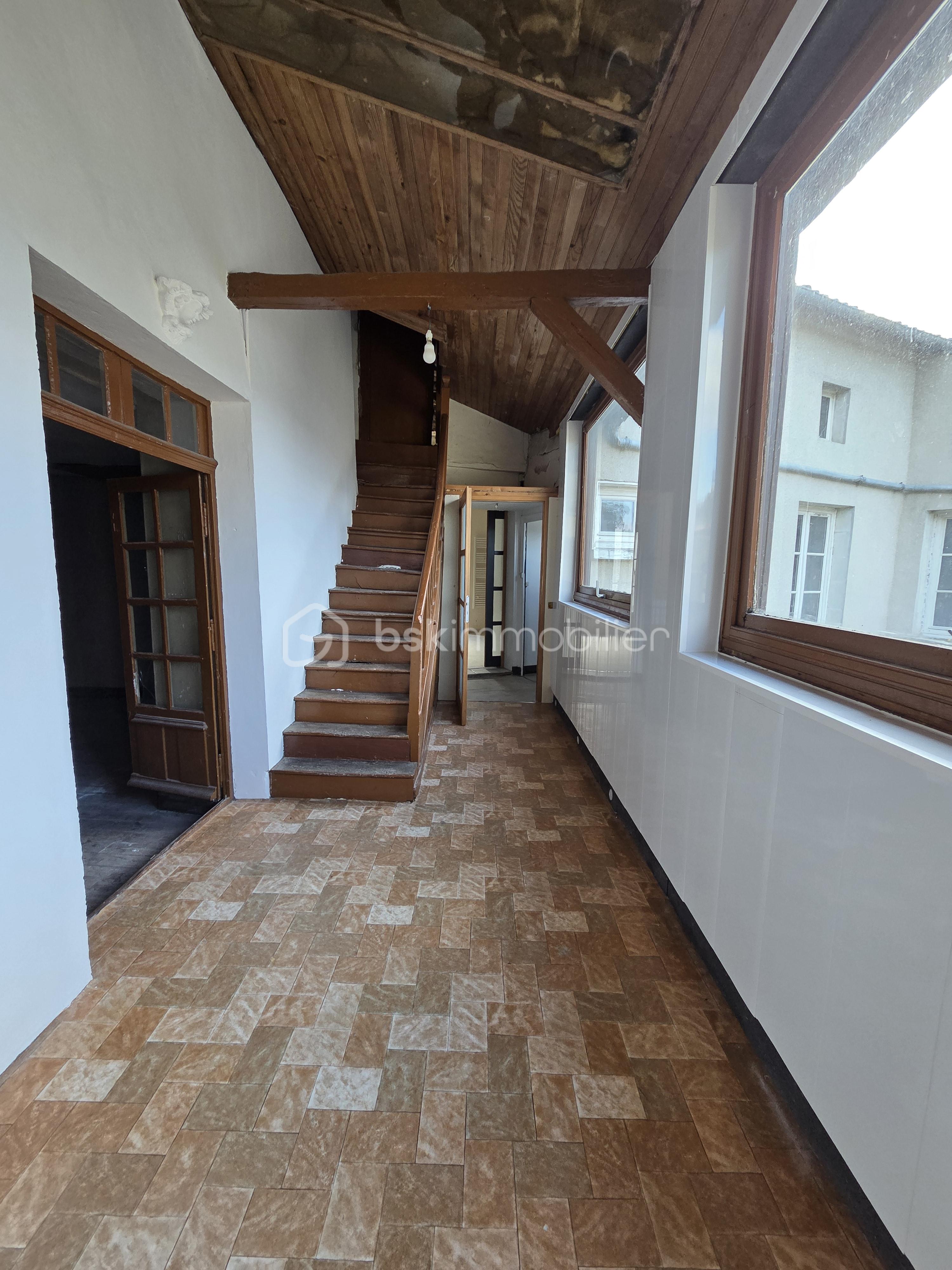 Maison de 145 m² - couloir.jpg