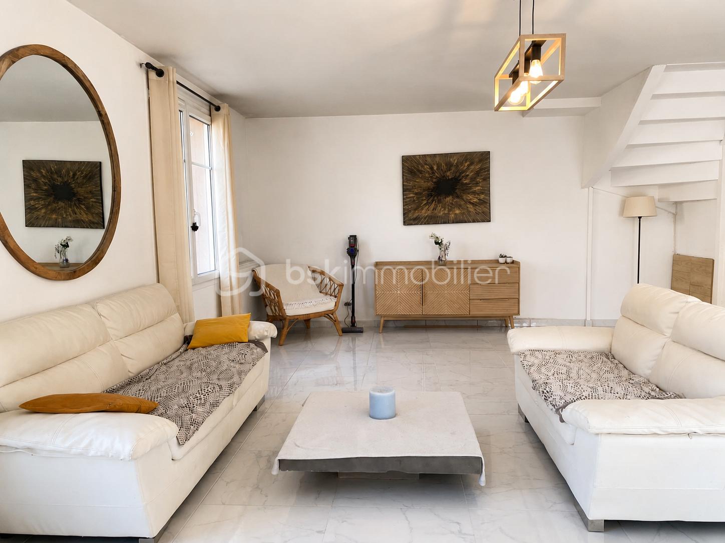 Maison 6 pièces 136 m² · à Fontenay-les-Briis · 135,6 m² · 369 000 €