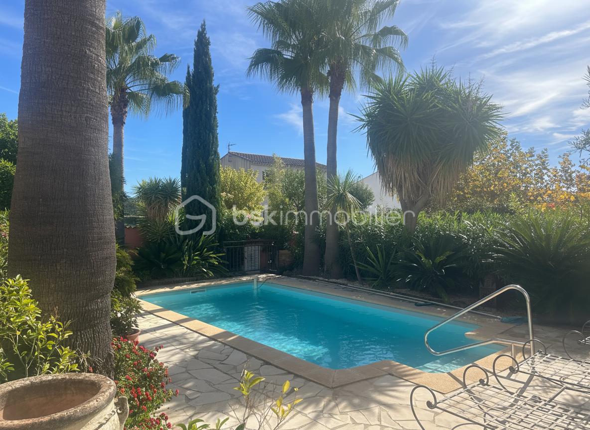 Maison de 163 m² - generated_2025-10-31T19_09_00.258.jpeg