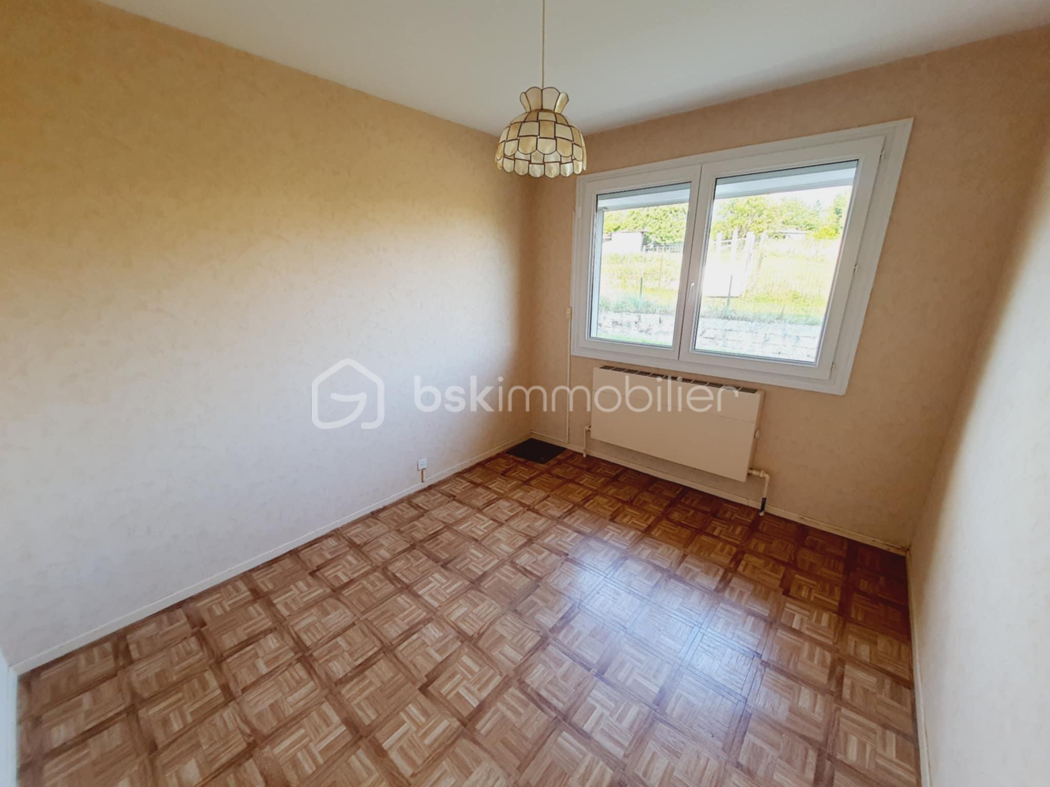 Pavillon de 91 m² - b6ee293d-73cb-486c-8215-baf86f9f63bb.jpg