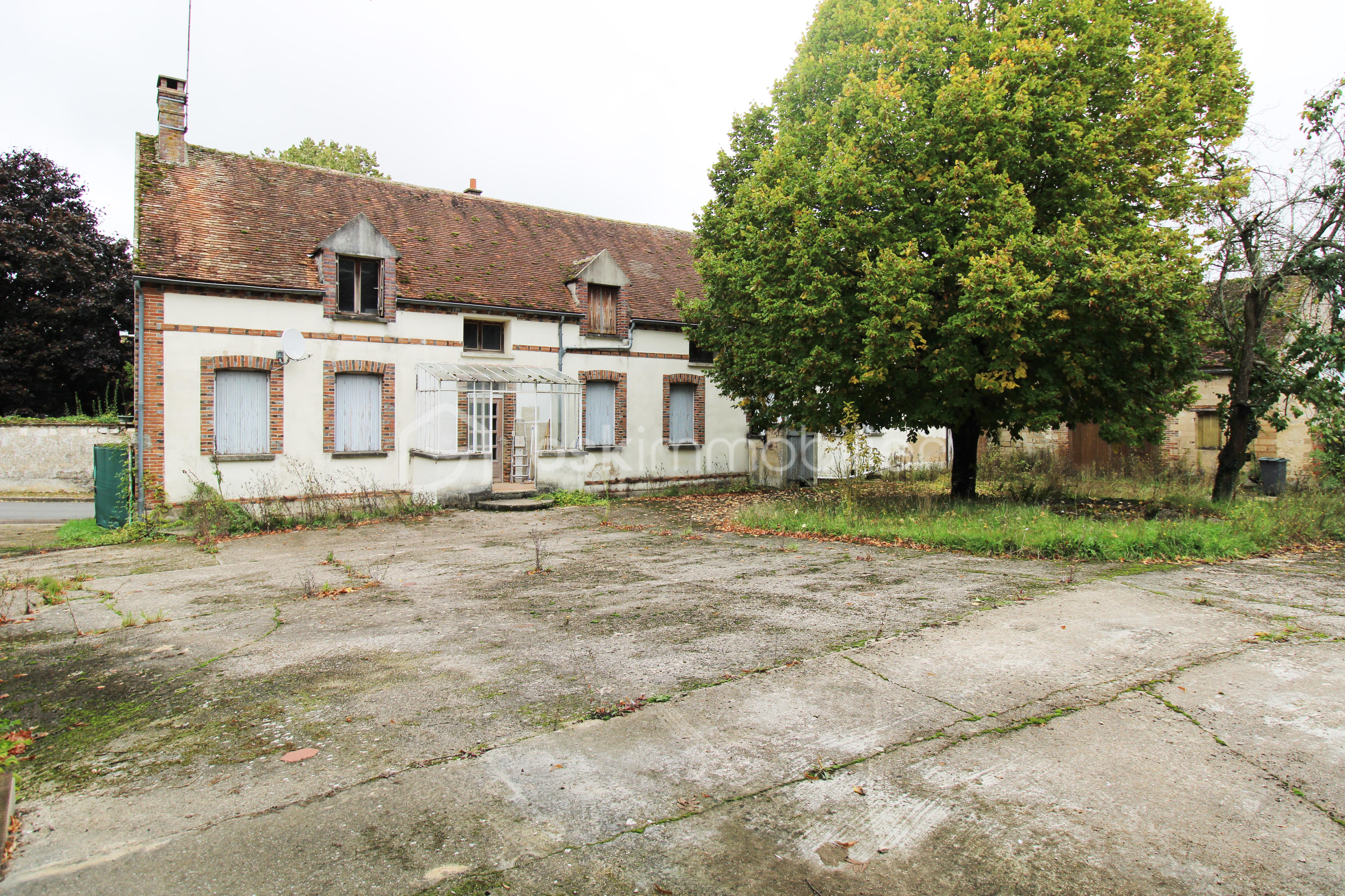 Maison ancienne de 165 m² - EXT3.jpg