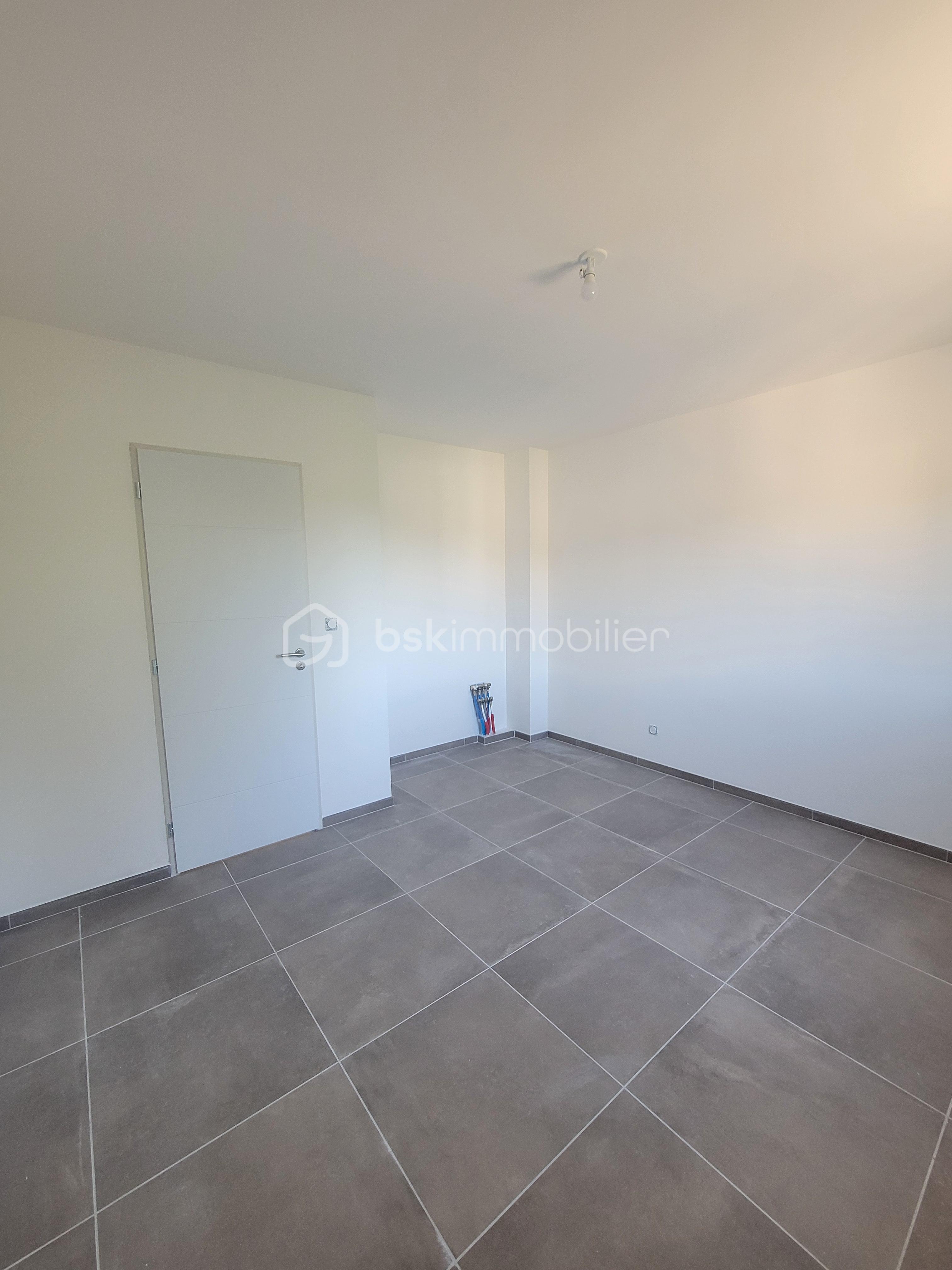 Maison de 98,50 m² - 20250512_095601.jpg