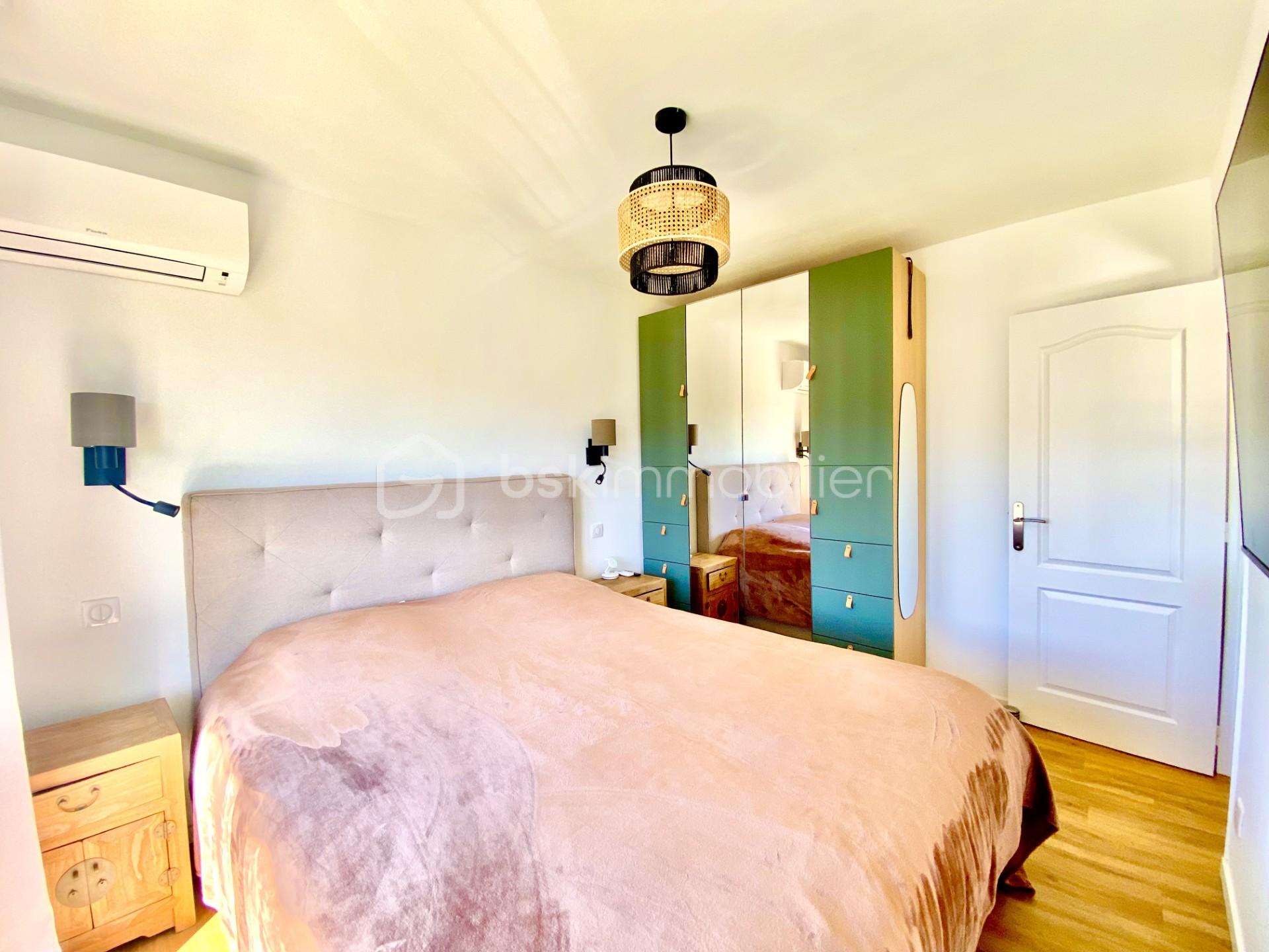 Appartement de 58 m² - chambre 1 placard.jpg