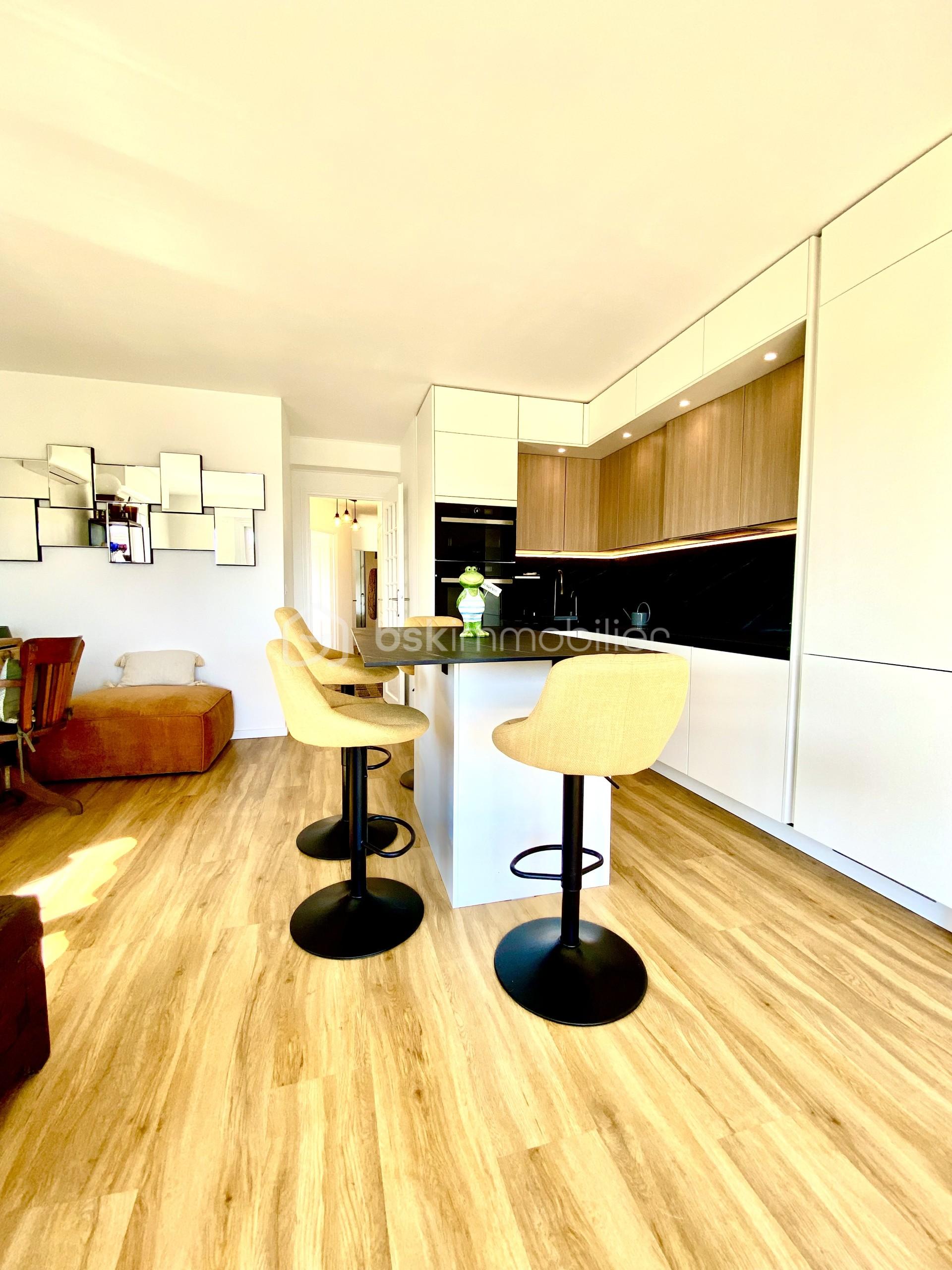 Appartement de 58 m² - table evier.jpg