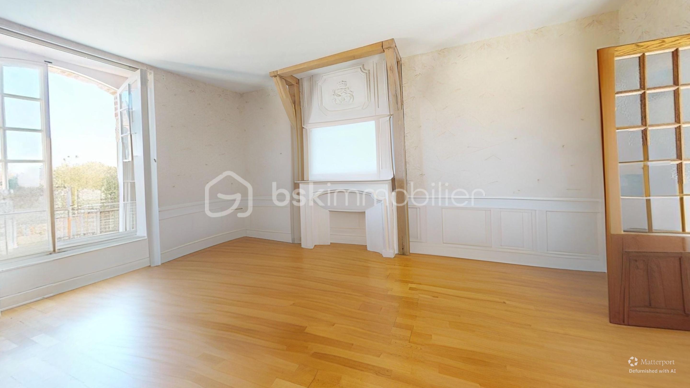 Appt-Bellegarde-Office-Defurnished 5.jpg