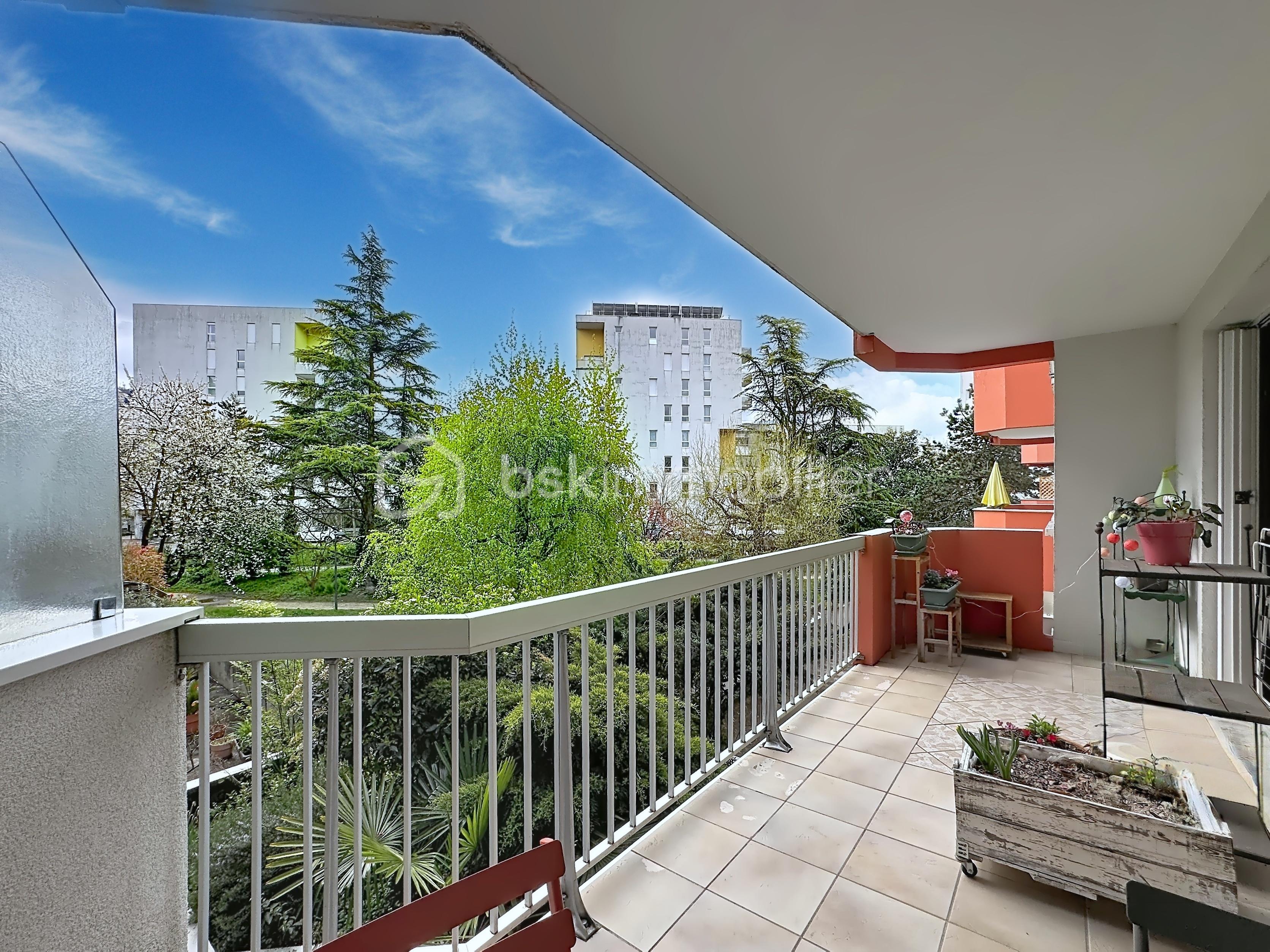 téléchargement (1).png