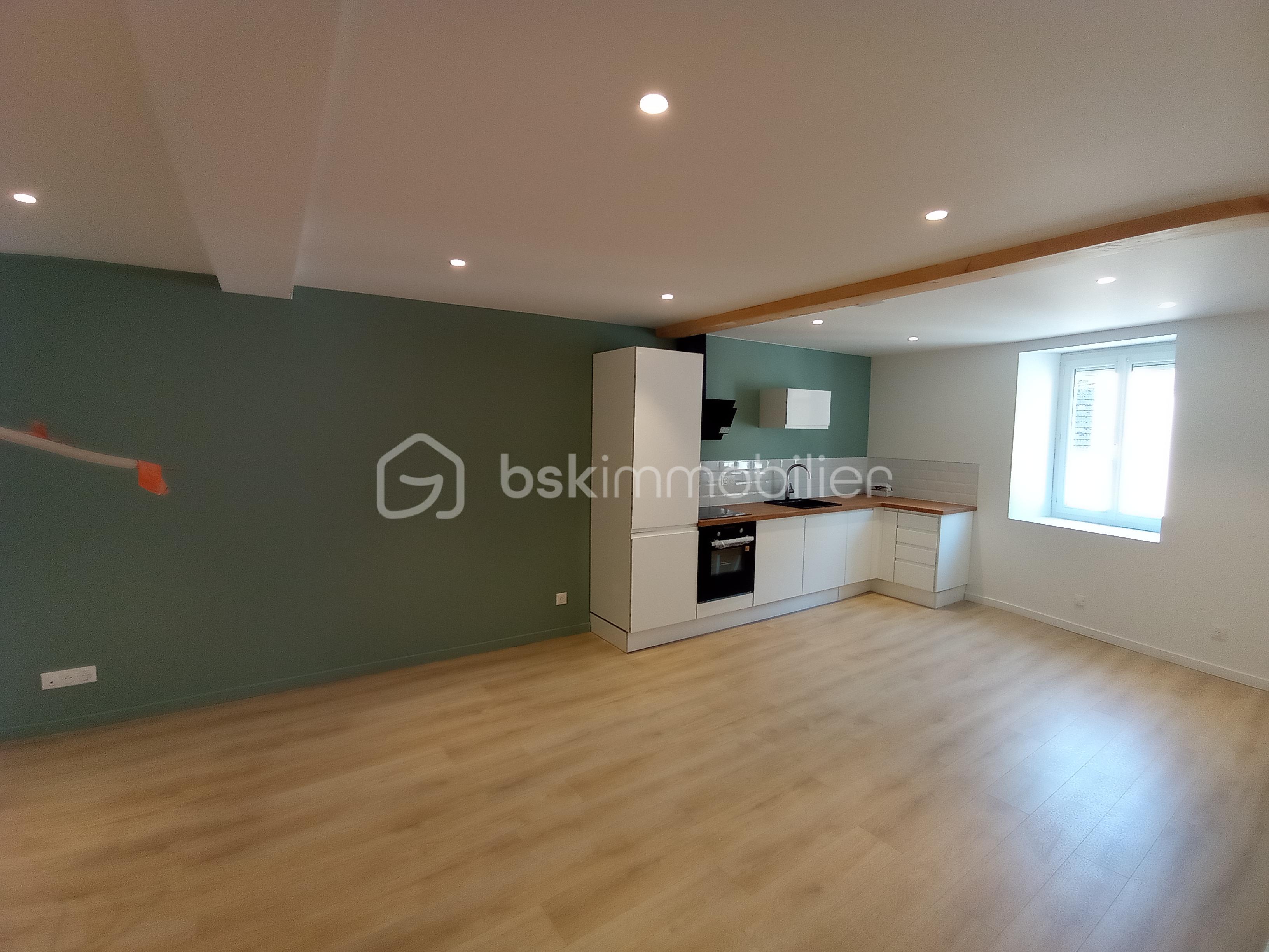 Appartement de 60 m² - BEURE T2 410.jpg