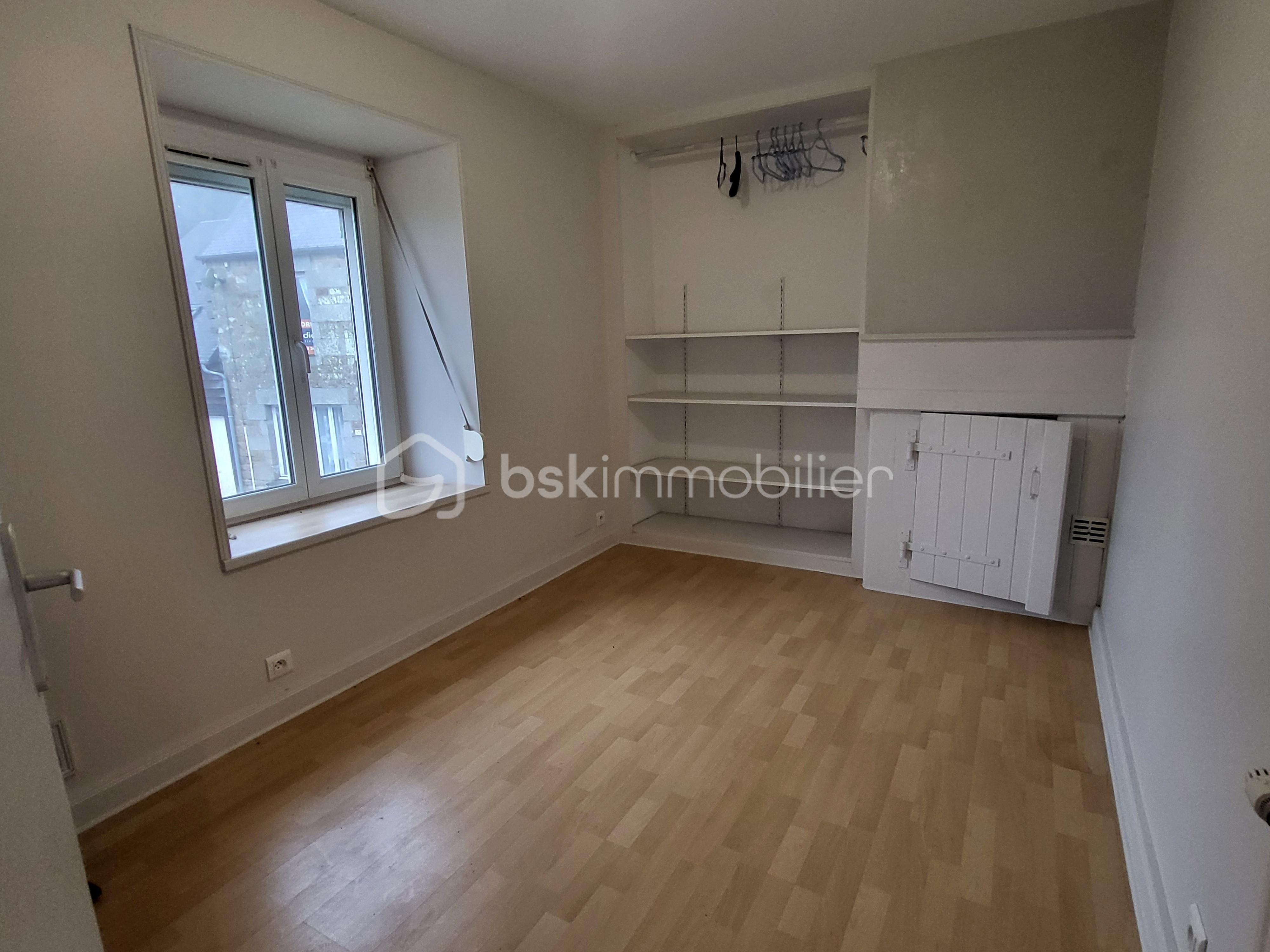 Maison de 140 m² - chambre 2 eme étage.jpg