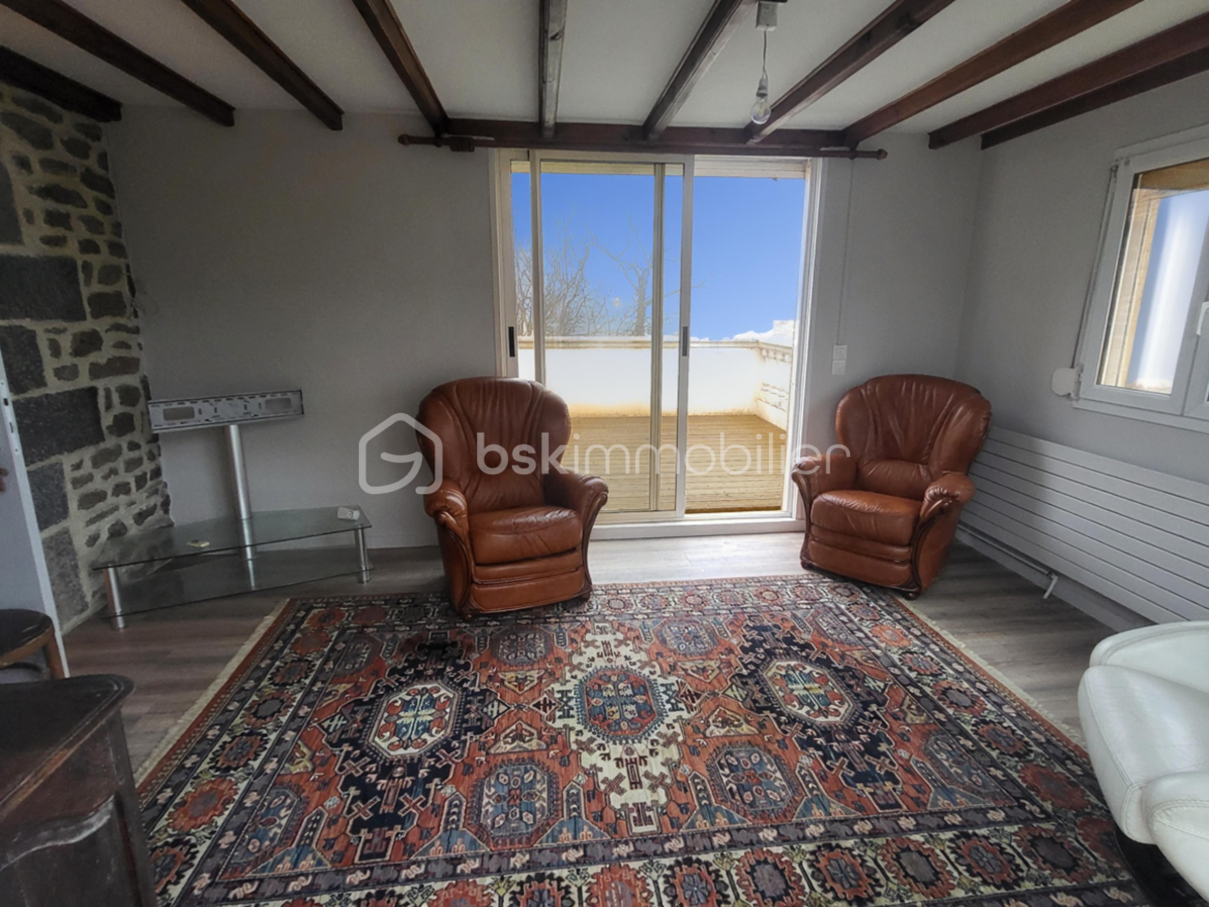 Maison de 140 m² - sas.png