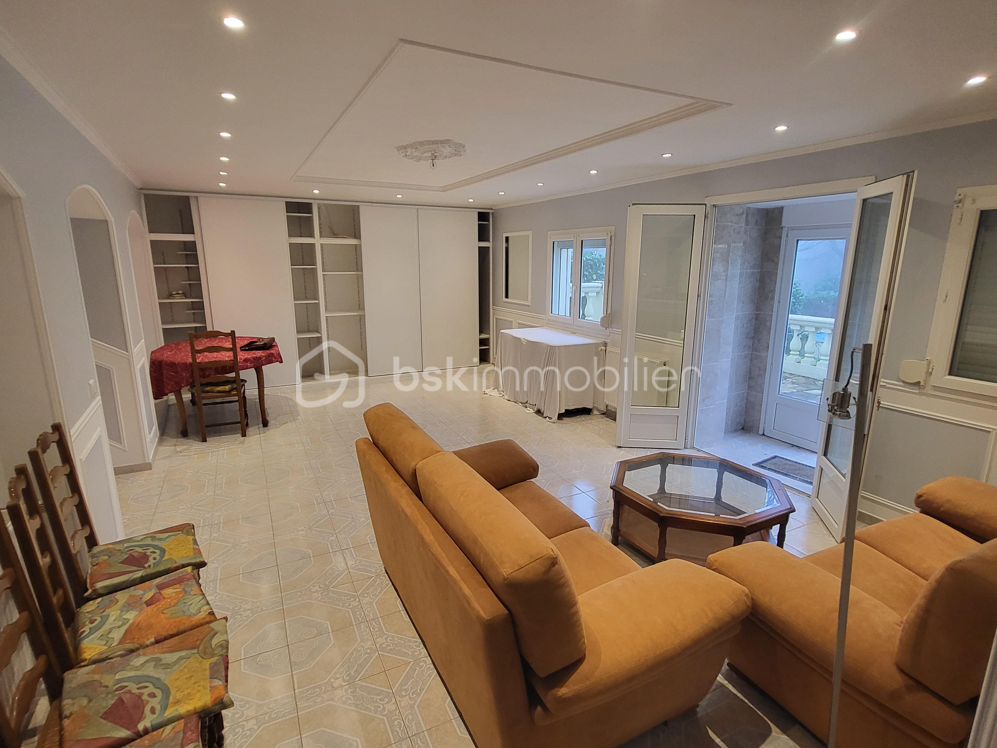 Maison de 140 m² - salon .jpg