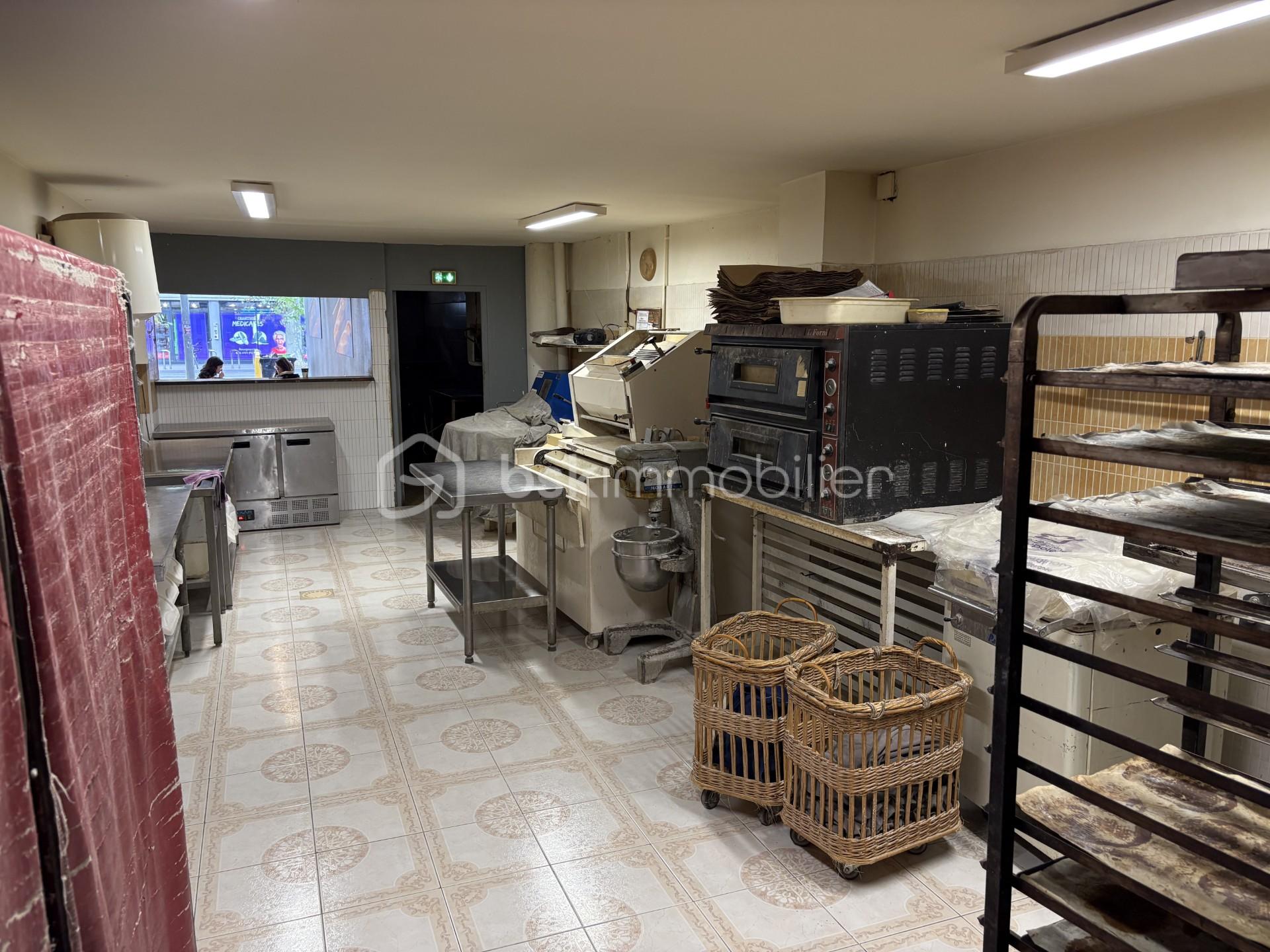 Fonds de commerce - thumbnail_IMG_0302.jpg