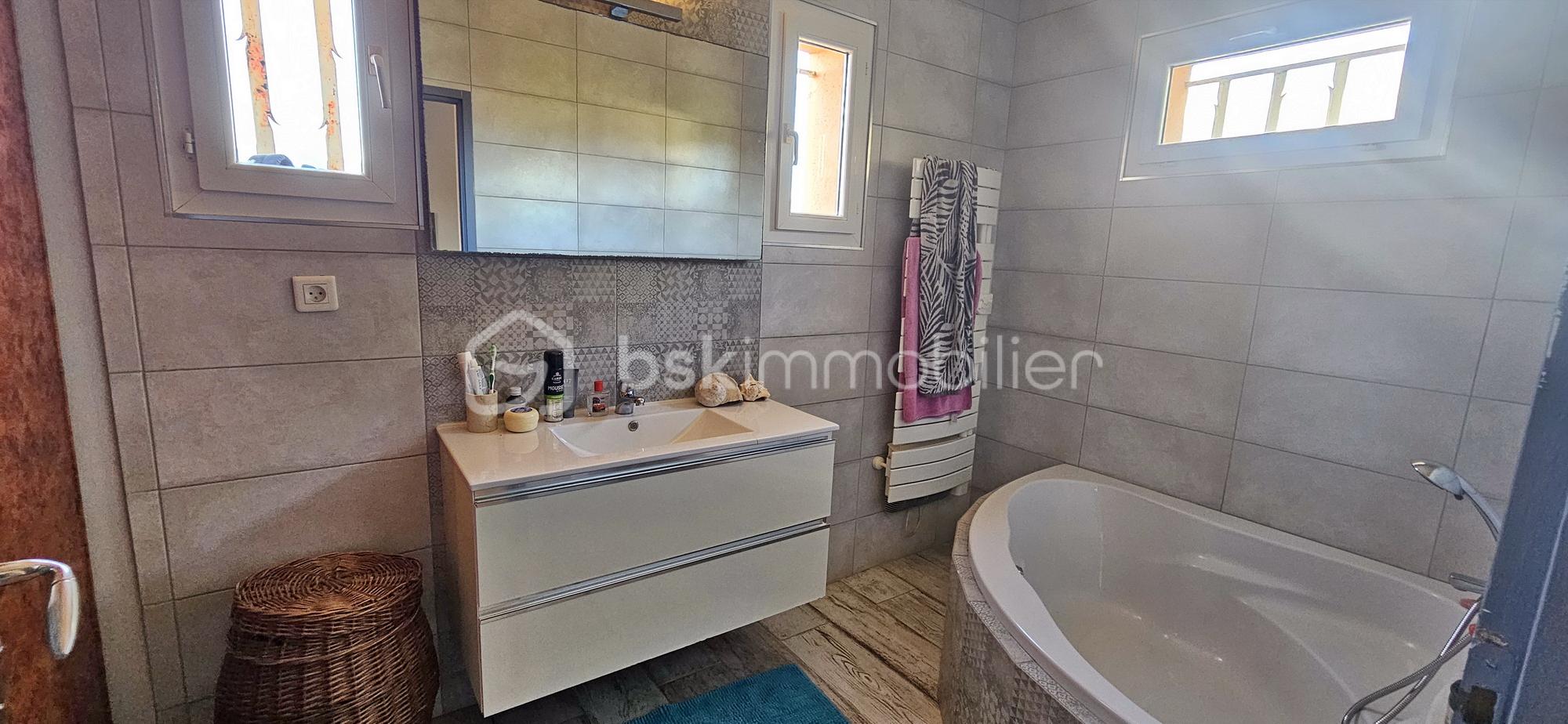 Maison de 157 m² - F4.jpg