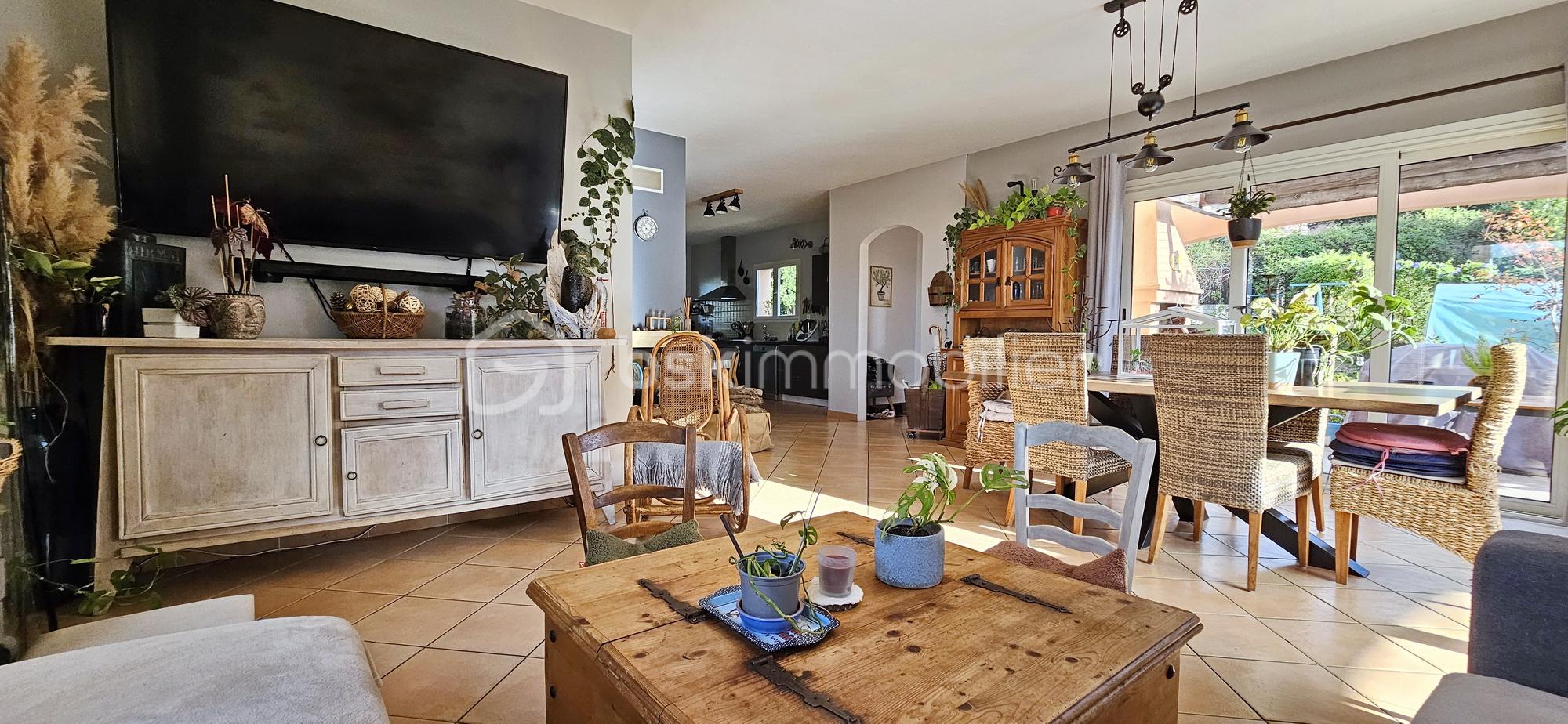 Maison de 157 m² - B1.jpg