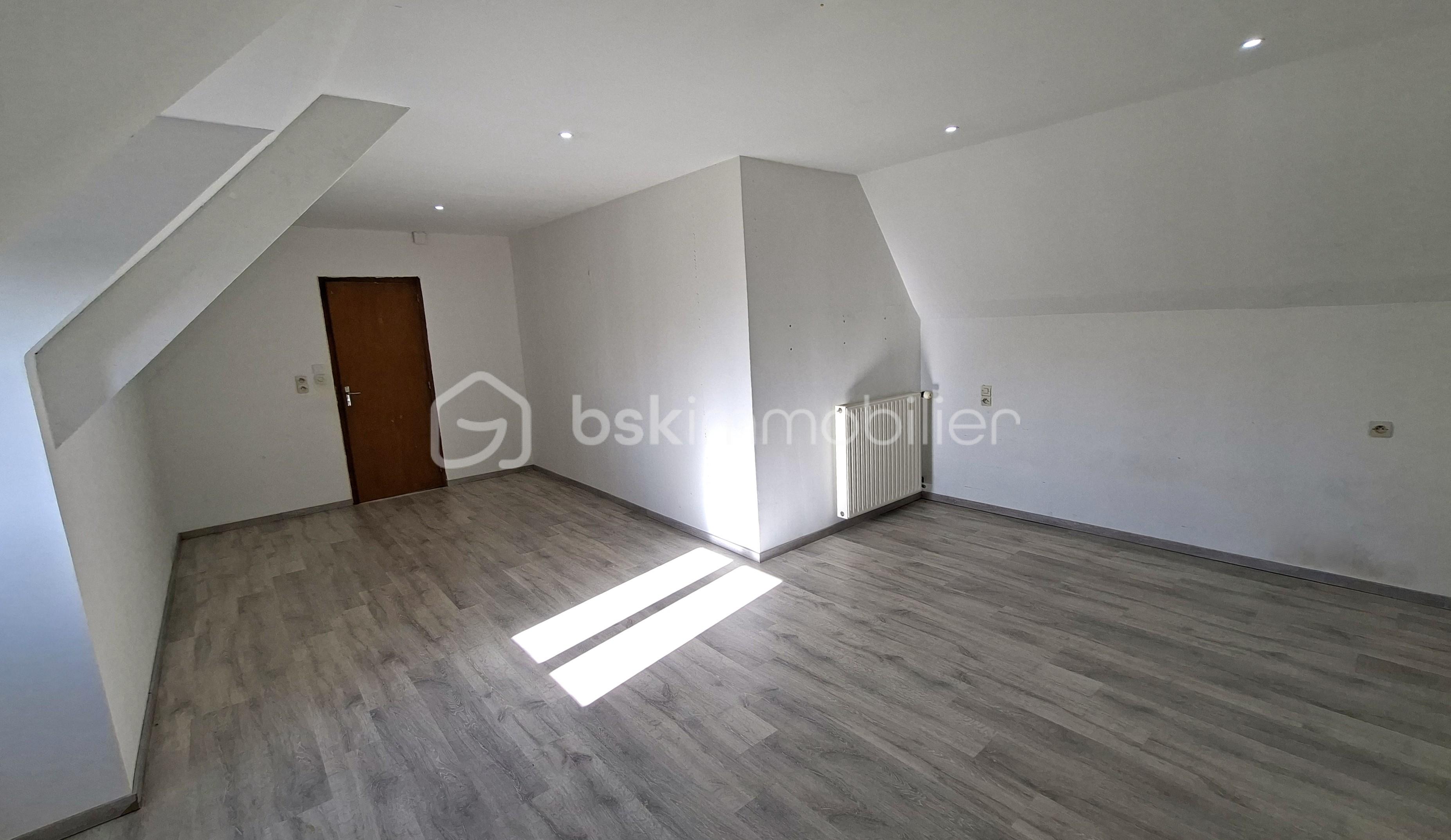 CHARLES chambre 2 2 ple  étage .jpg