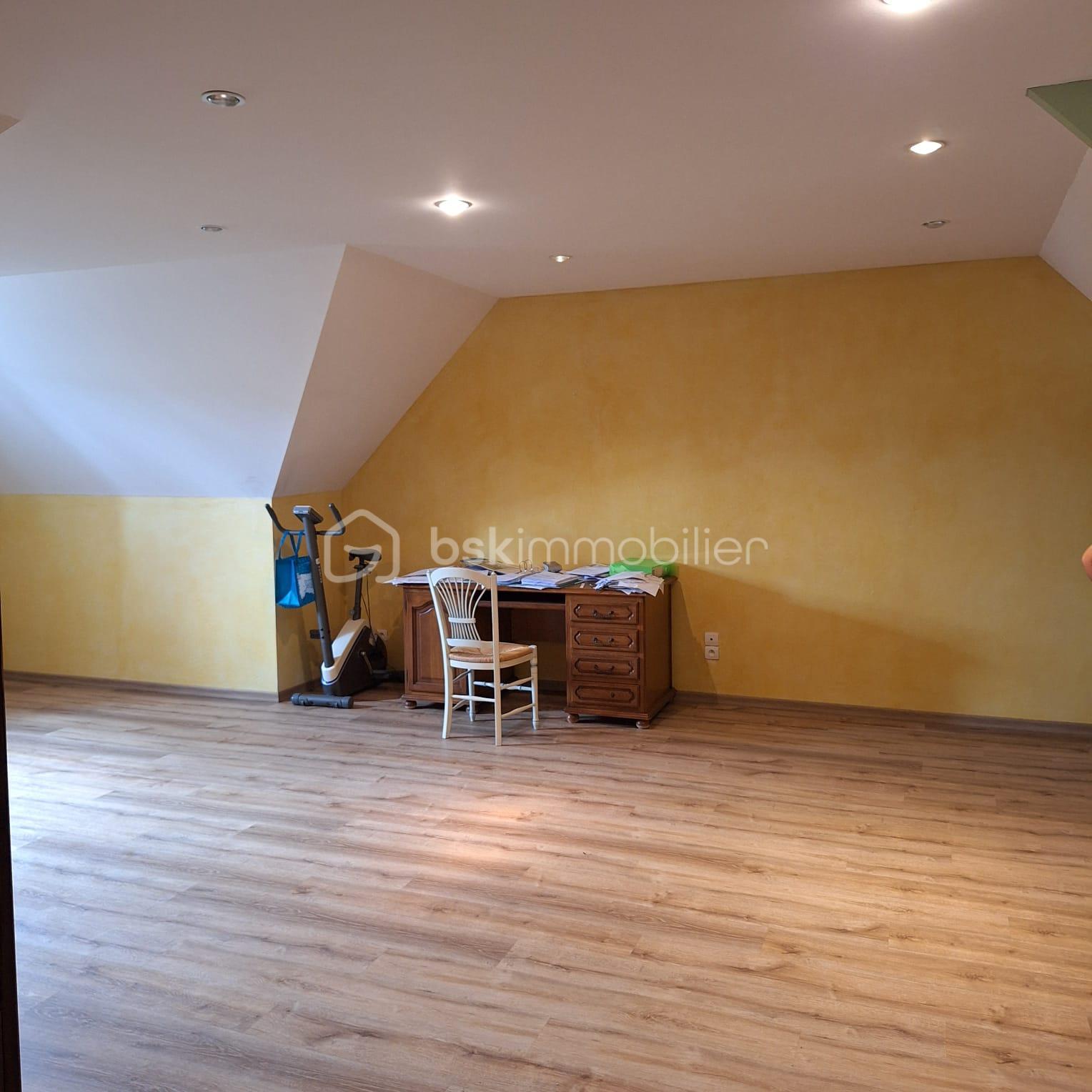 Pavillon de 130 m² - 7c0ea672-e7e4-479d-aa32-a75ca2b83f74.jpeg