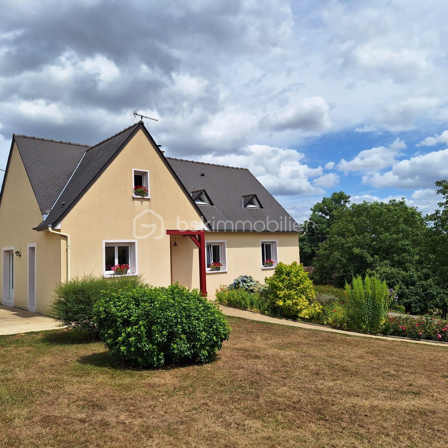 Pavillon de 130 m² - 6f3a03f1-422e-454b-aac5-bdad1e9a77f5.jpeg