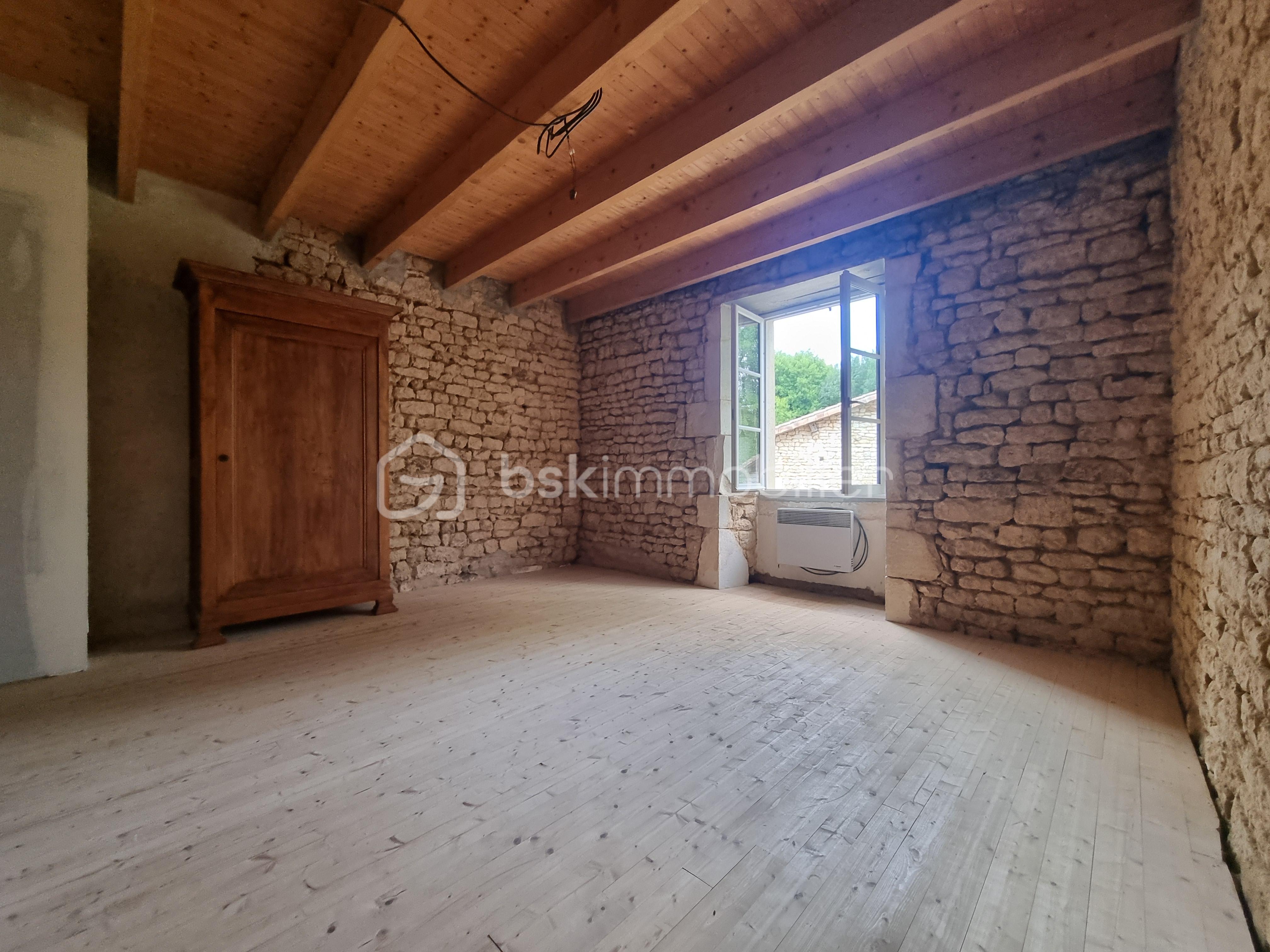 Maison en pierre de 88 m² - 20250730_123500.jpg