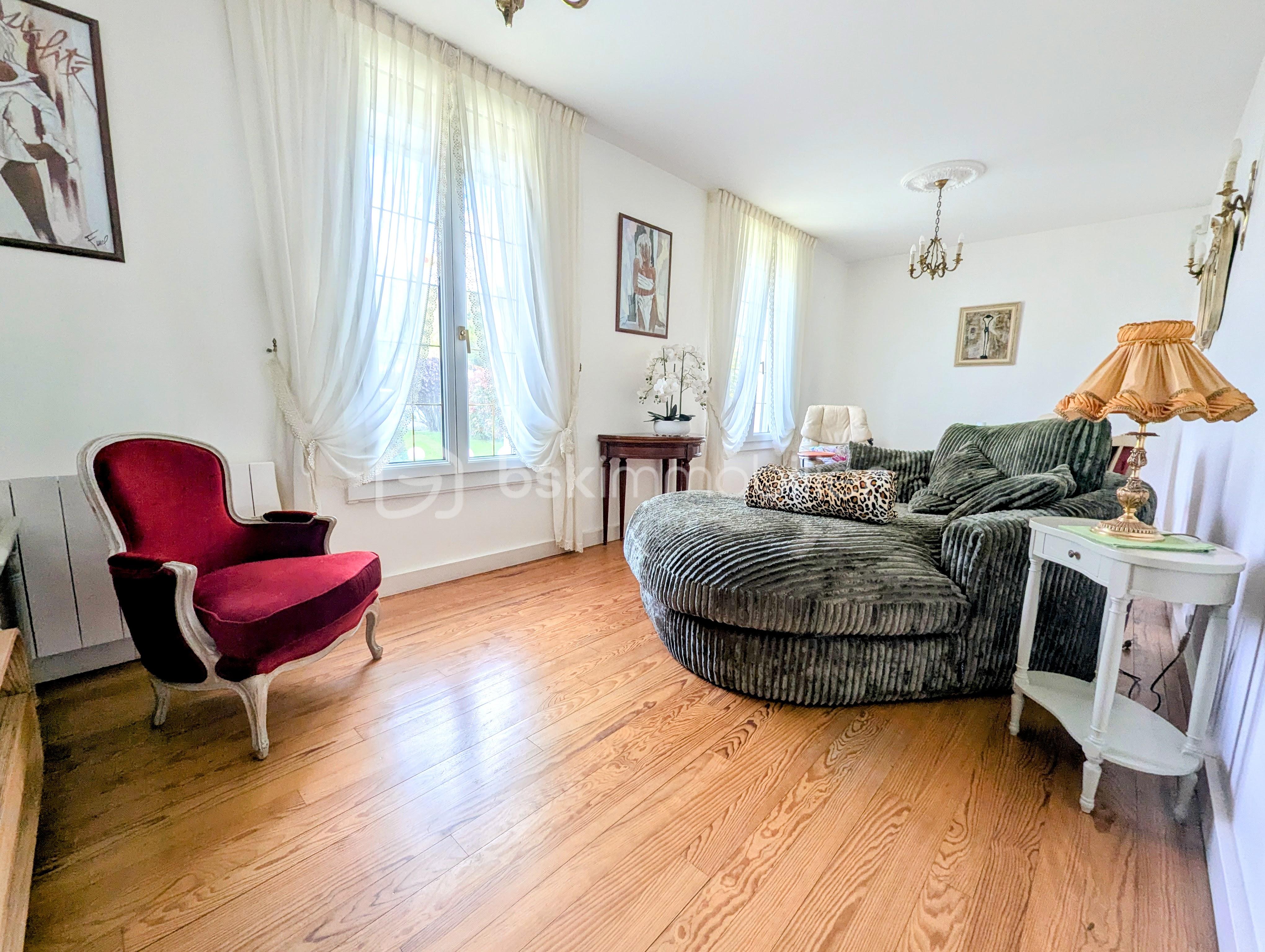 maison Sucy en Brie terrain 11.jpg